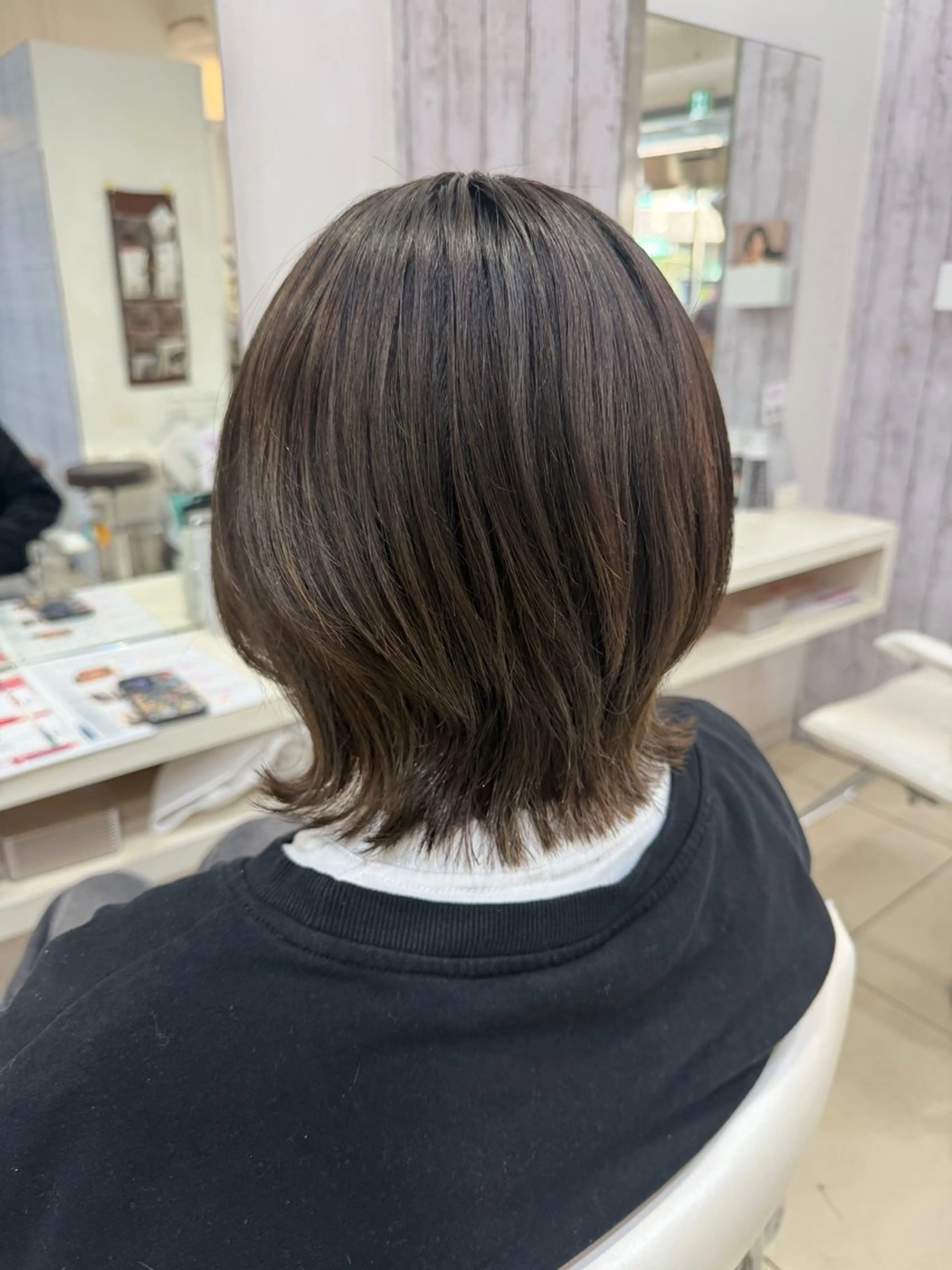 ミディアム カラー アッシュ ベージュカラー カット ヘアカラー 🤎ベージュカラー/ 髪質改善/山岸🤎のヘアスタイル