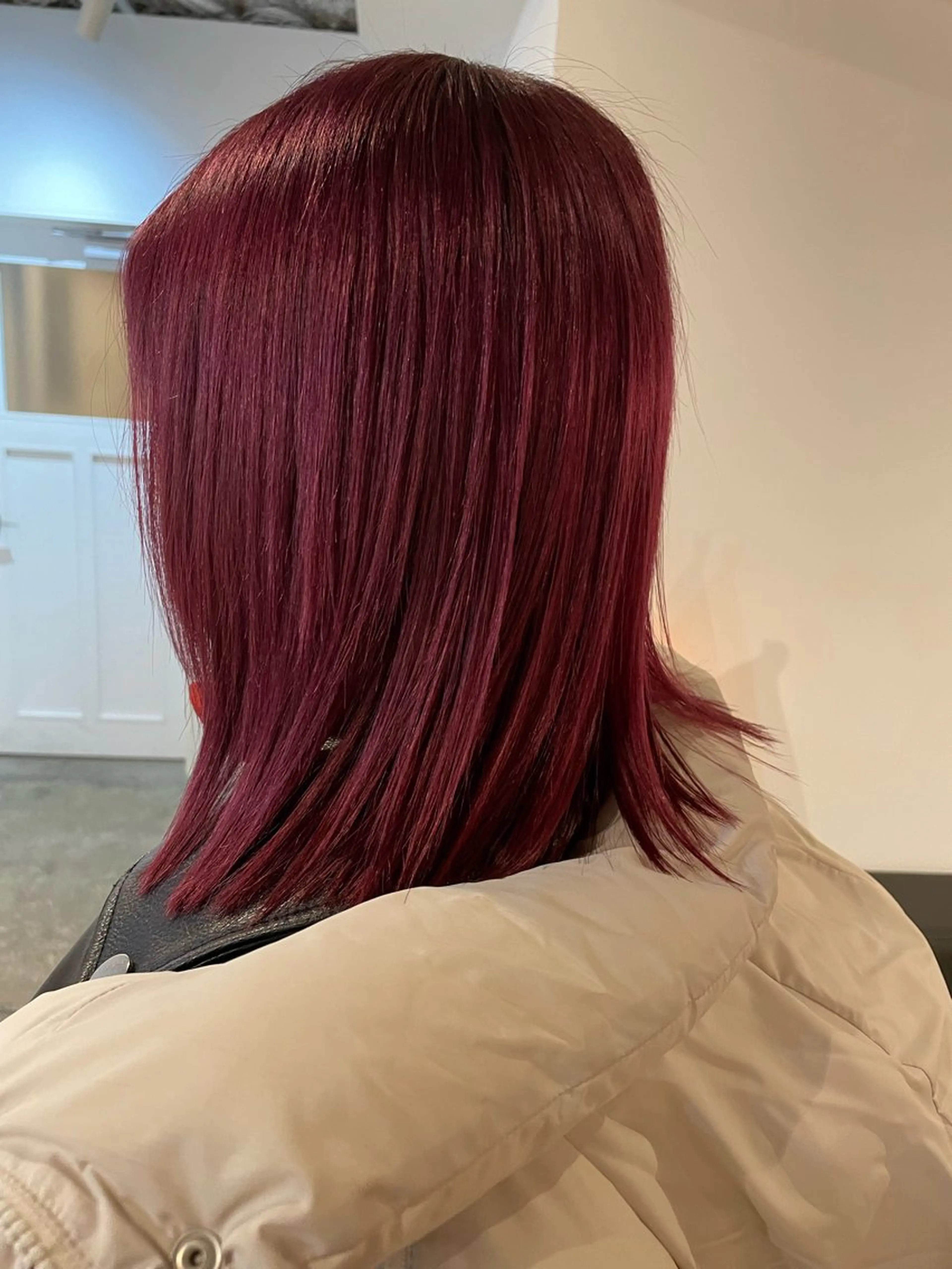 カラー ブリーチ ピンクカラー 宮原 愛果のヘアスタイル