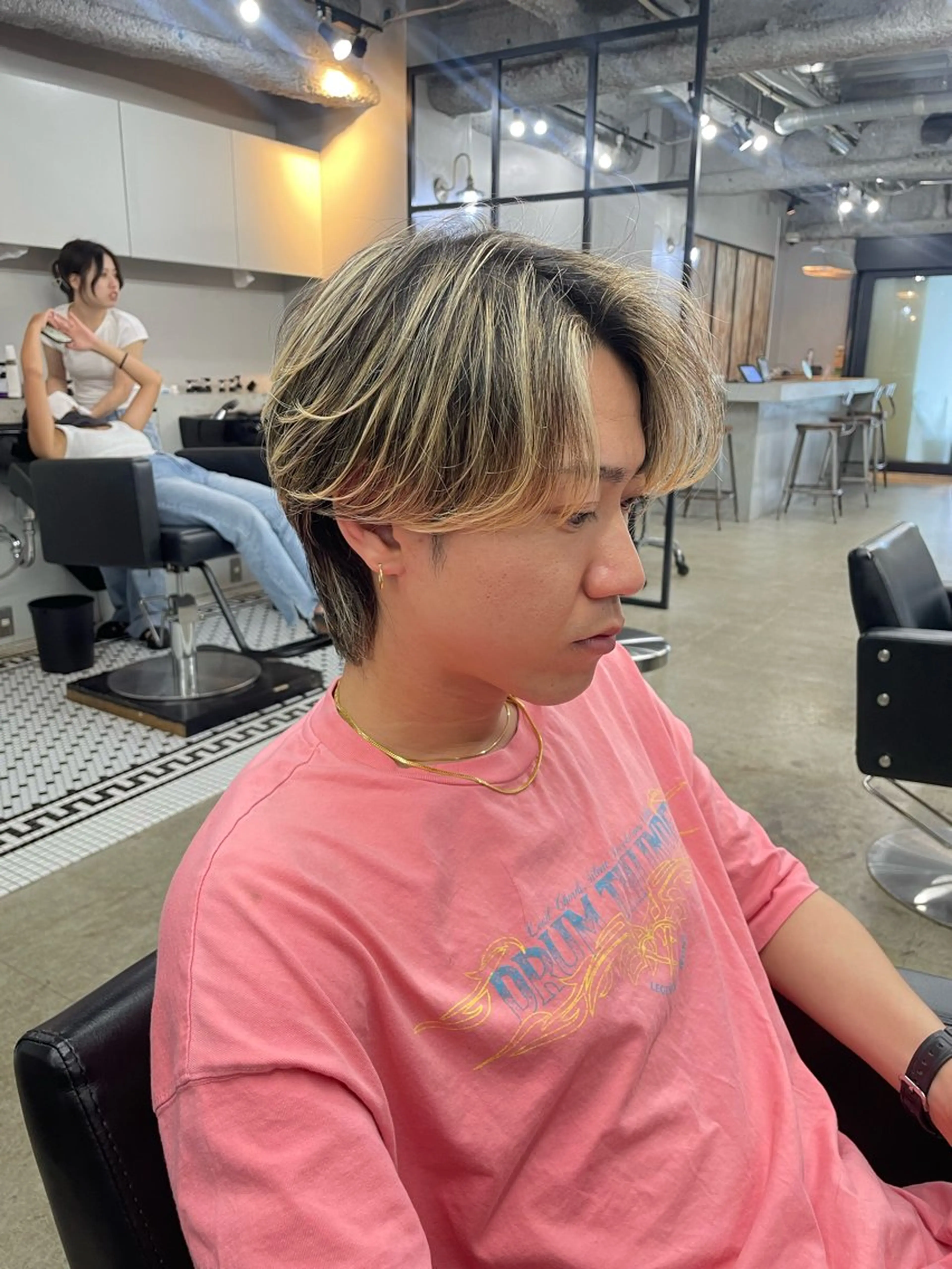 カラー メンズ カット パーマ トリートメント ヘアセット 新宿/韓国ヘア/ 髪質改善ストレートのヘアスタイル