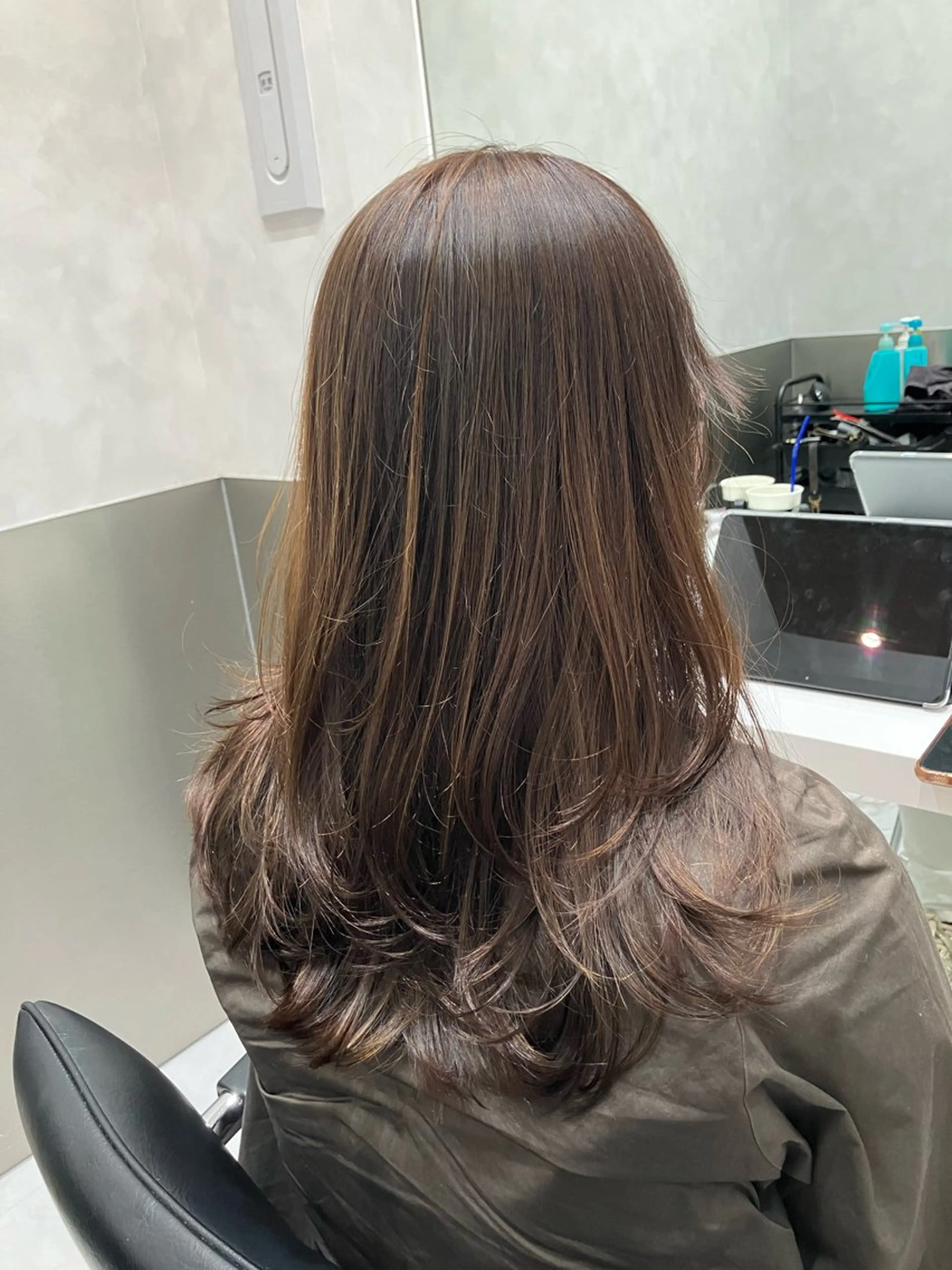 ロング カラー カット ヘアカラー トリートメント 💖ブリーチなし透明 感💖ASAHIのヘアスタイル