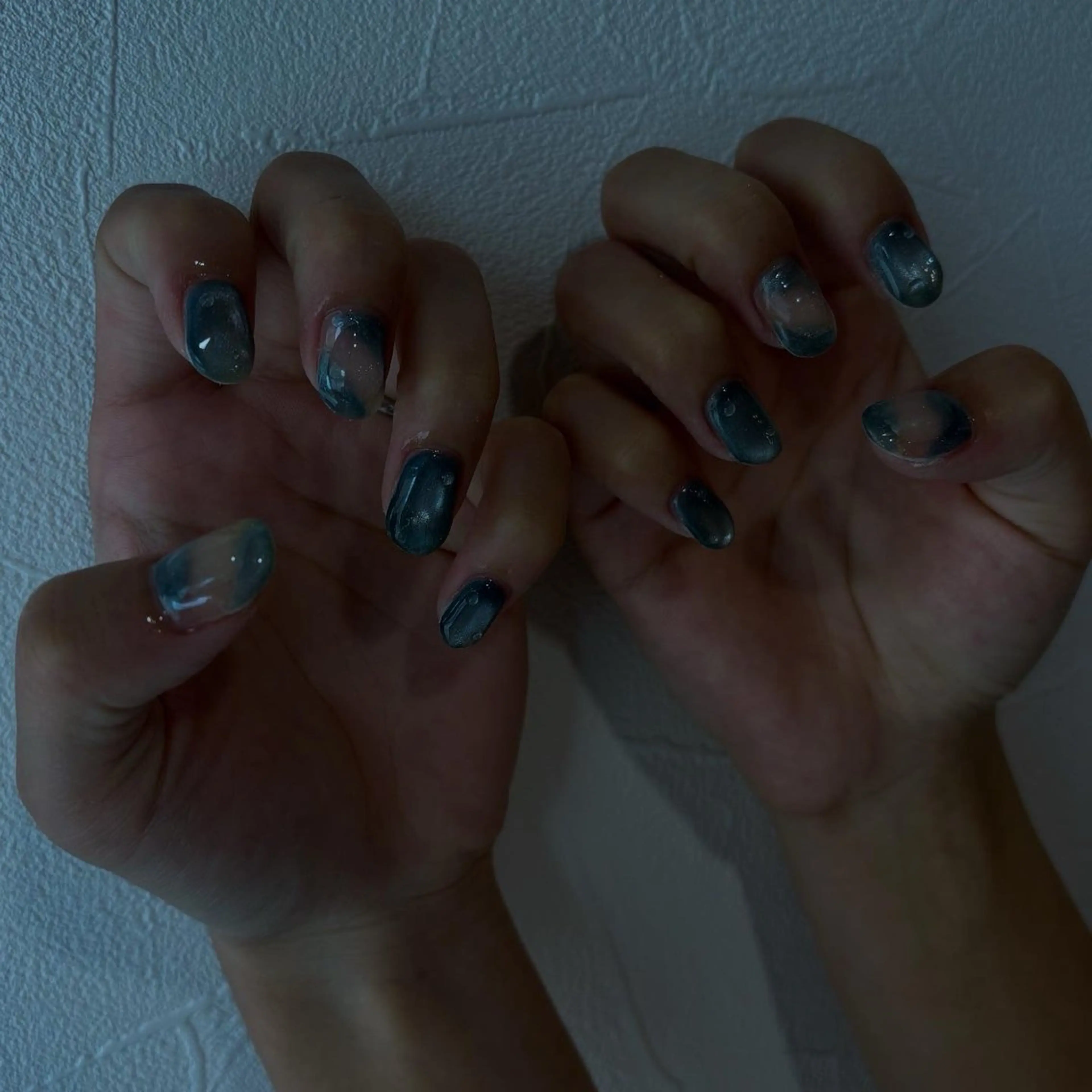 ネイル アートネイル 長さ出し 韓国ネイル マグネットネイル ニュアンスネイル vante_aimi .パラジェル取扱店のネイルデザイン