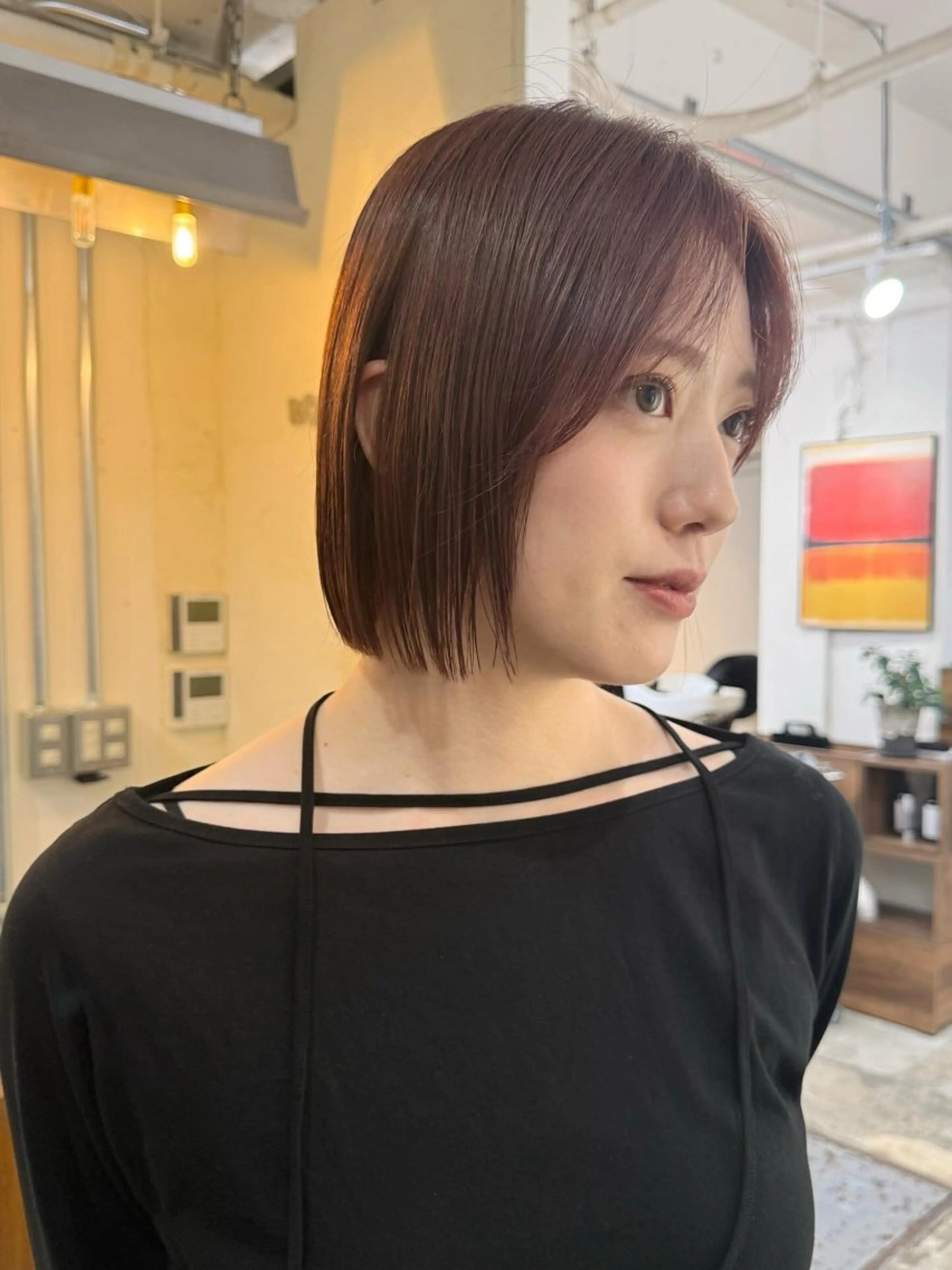 ミディアム ボブ カット 須藤 優真 切りっぱなしボブのヘアスタイル