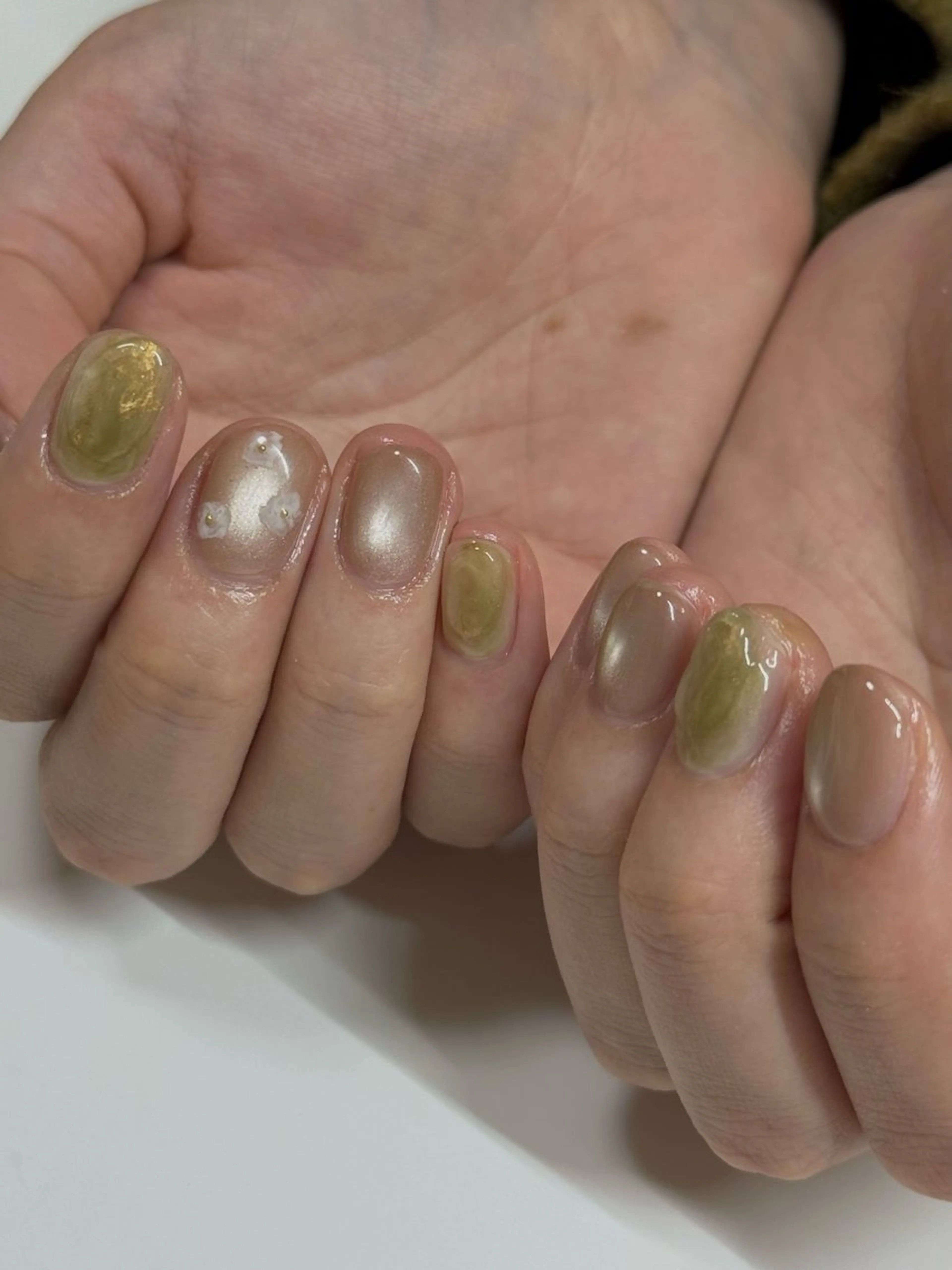 ハンド half designの写真