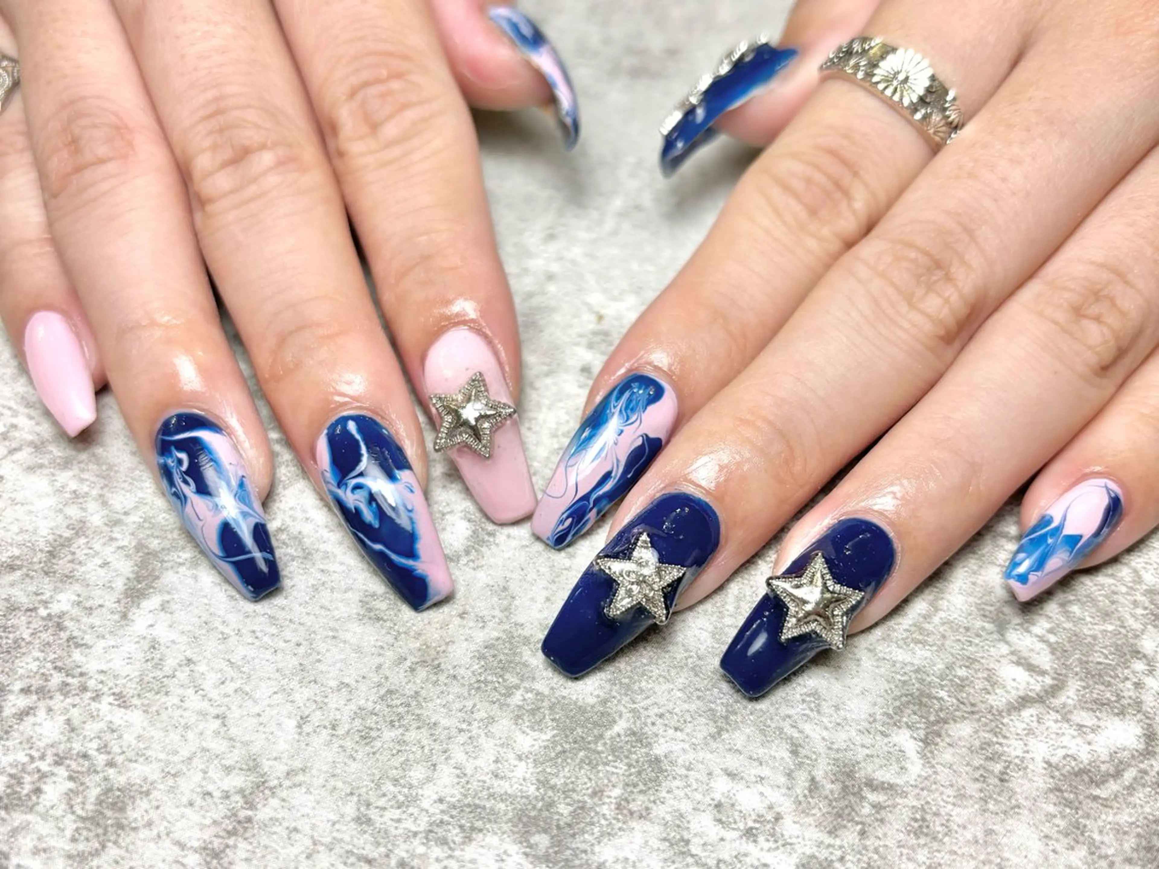 ネイル ハンドネイル charmant momokaのネイルデザイン