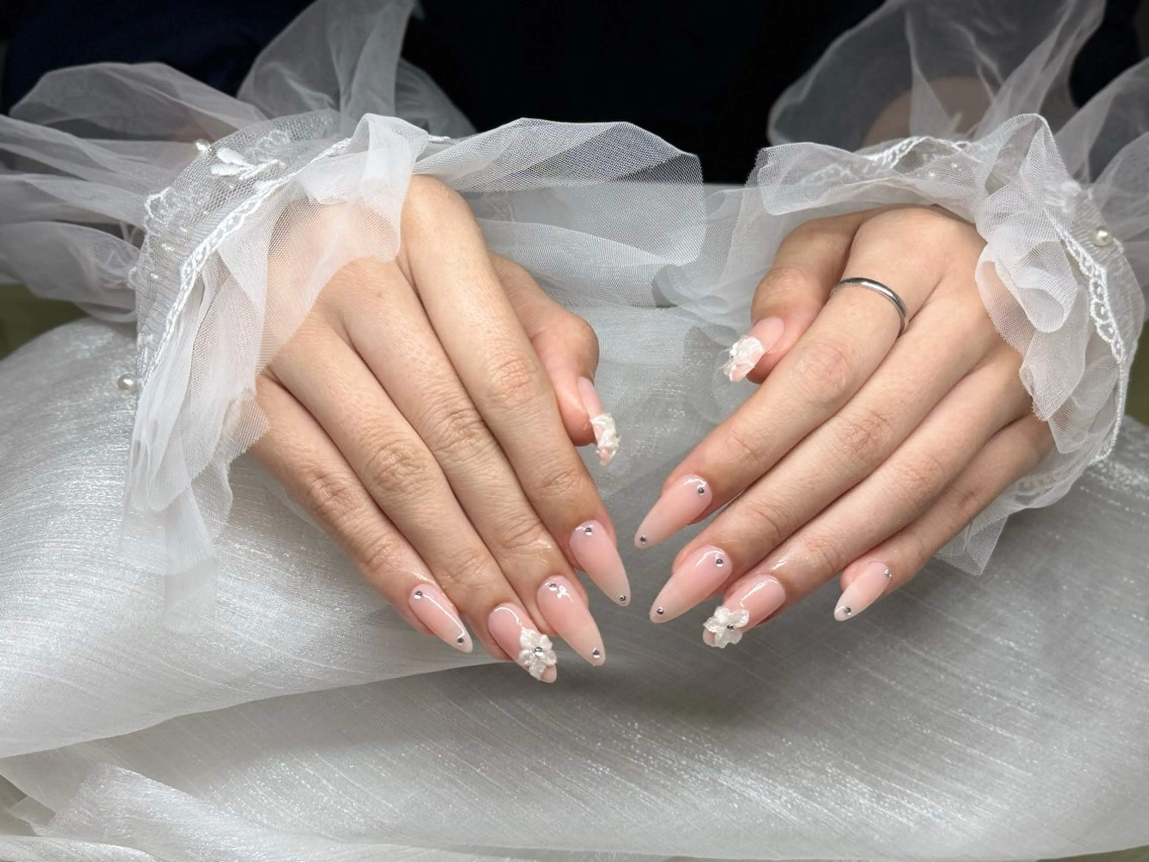 ネイル ハンドネイル 山田 あやかのネイルデザイン