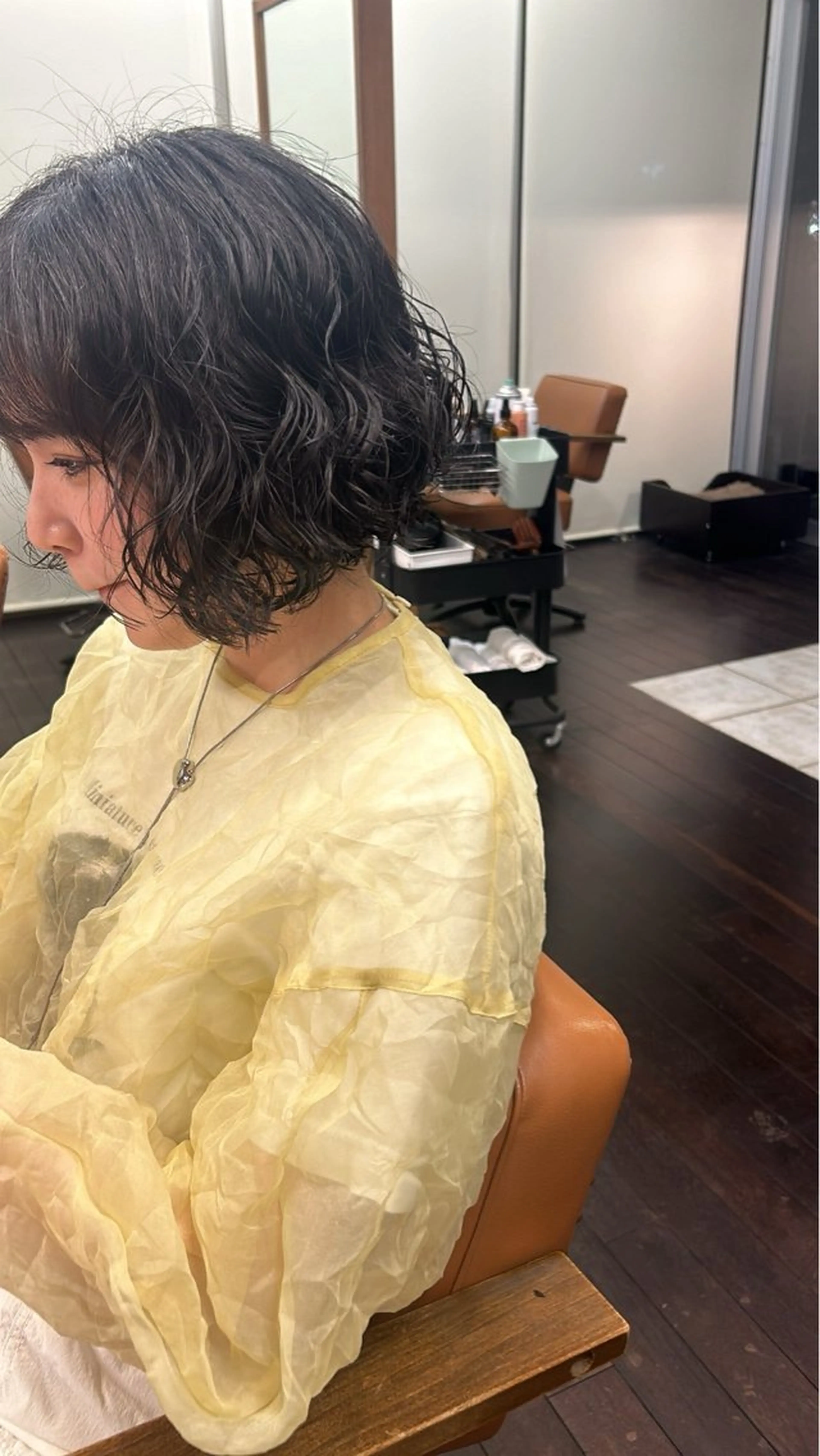 ショート ボブ パーマ 土田かほ/本日🈳 透明感カラー🍃のヘアスタイル