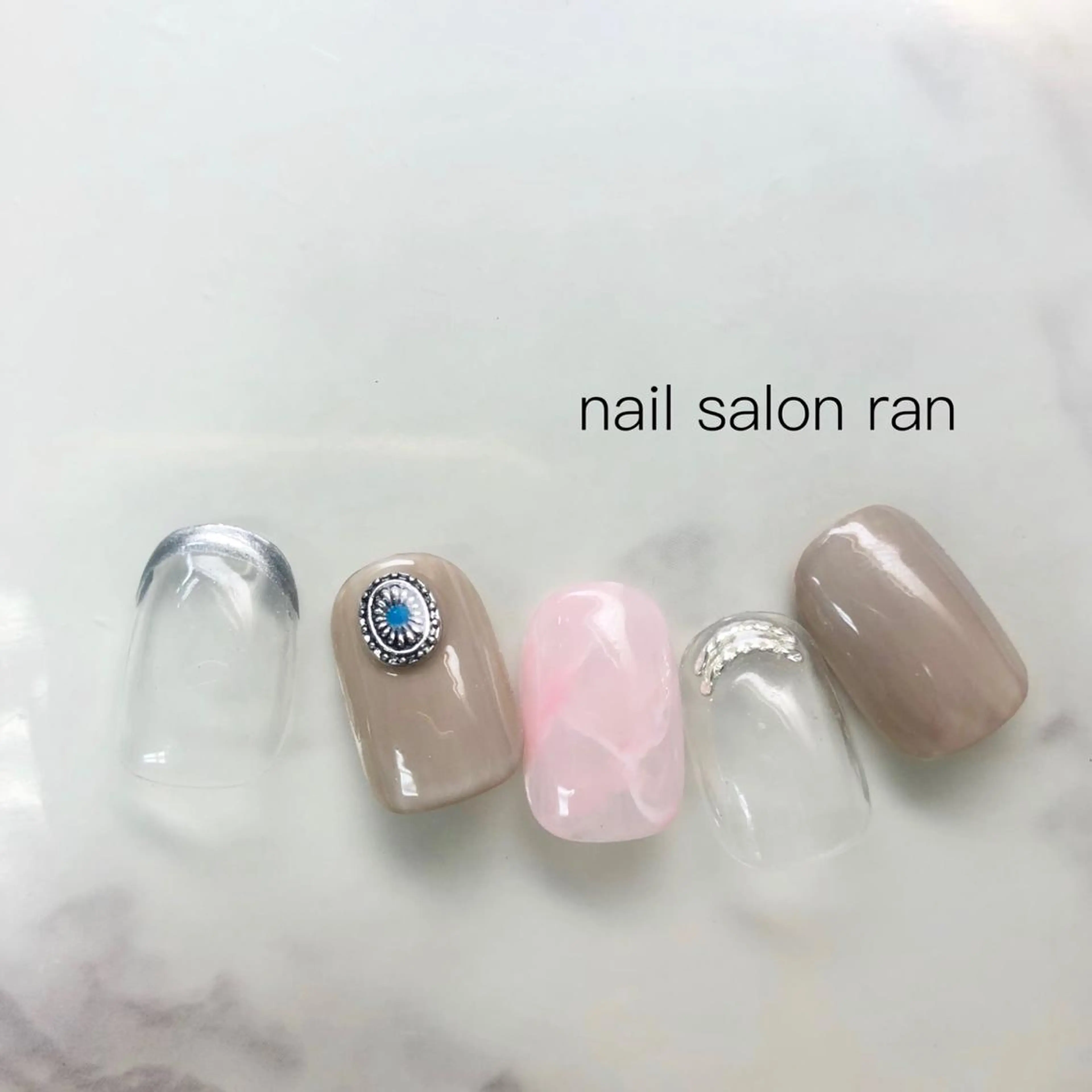 ネイル アートネイル nailsalon ranのネイルデザイン