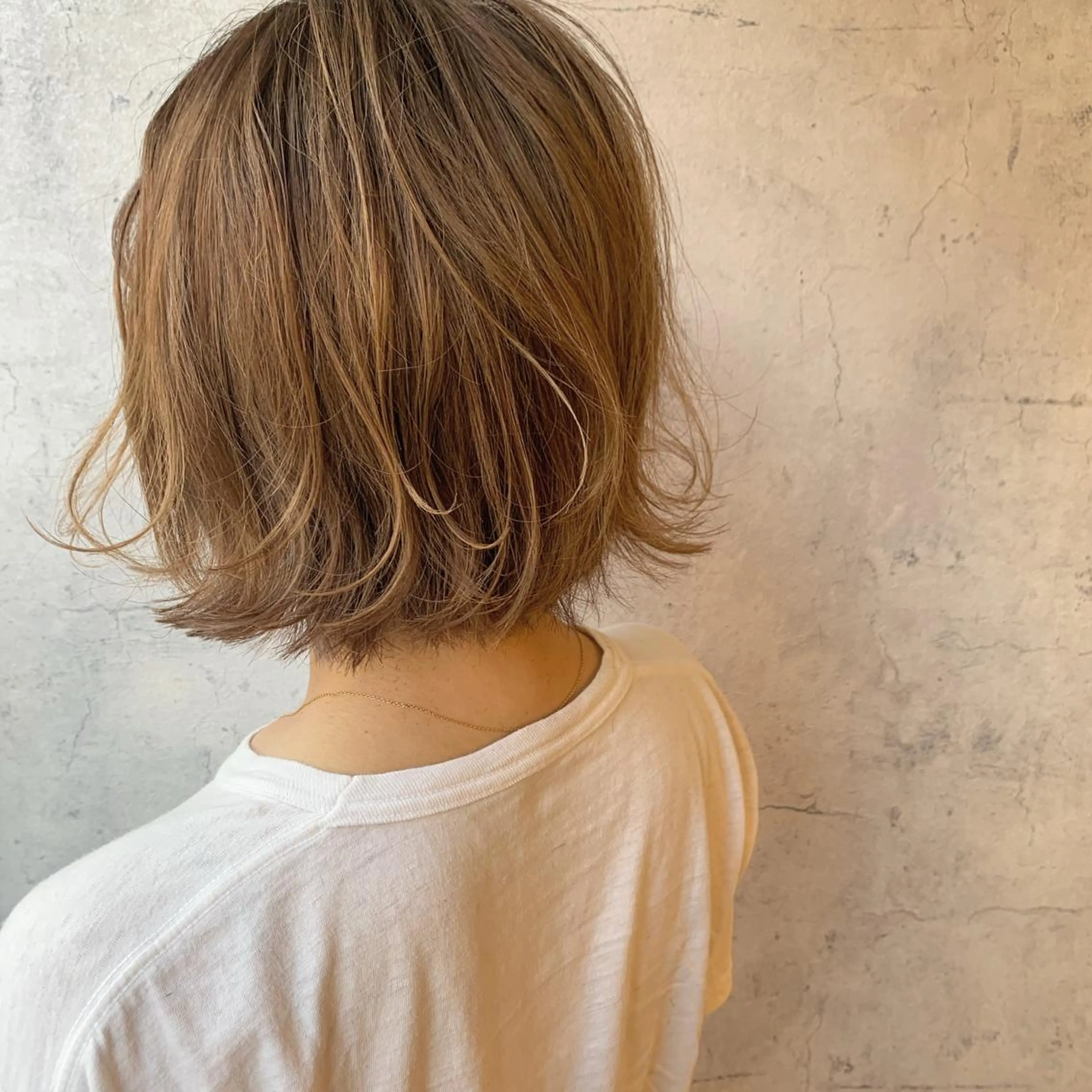 ミディアム カラー ベージュカラー 池田 真由美のヘアスタイル