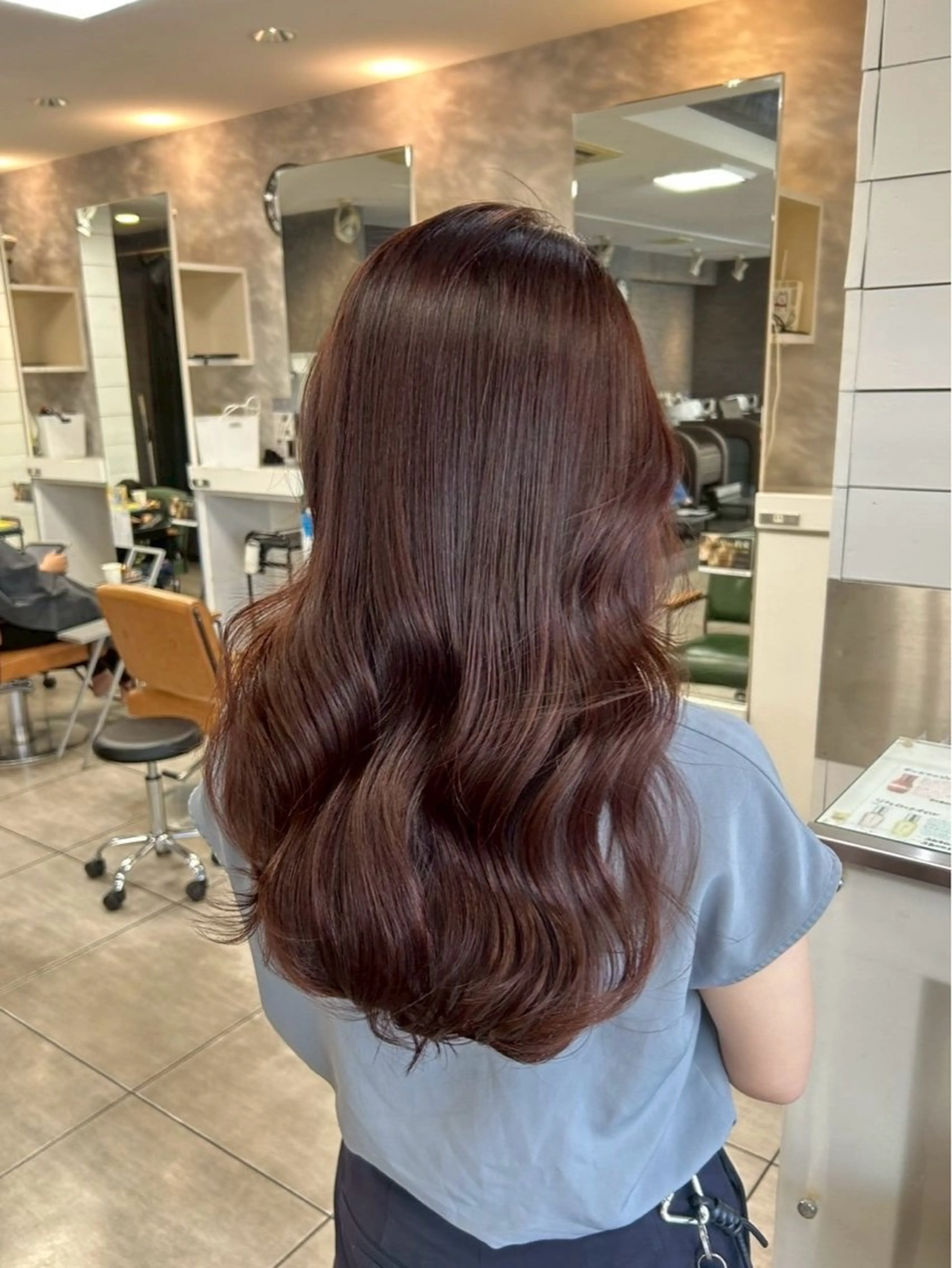 カラー ハイトーンカラー✨ 慶田玲和のヘアスタイル