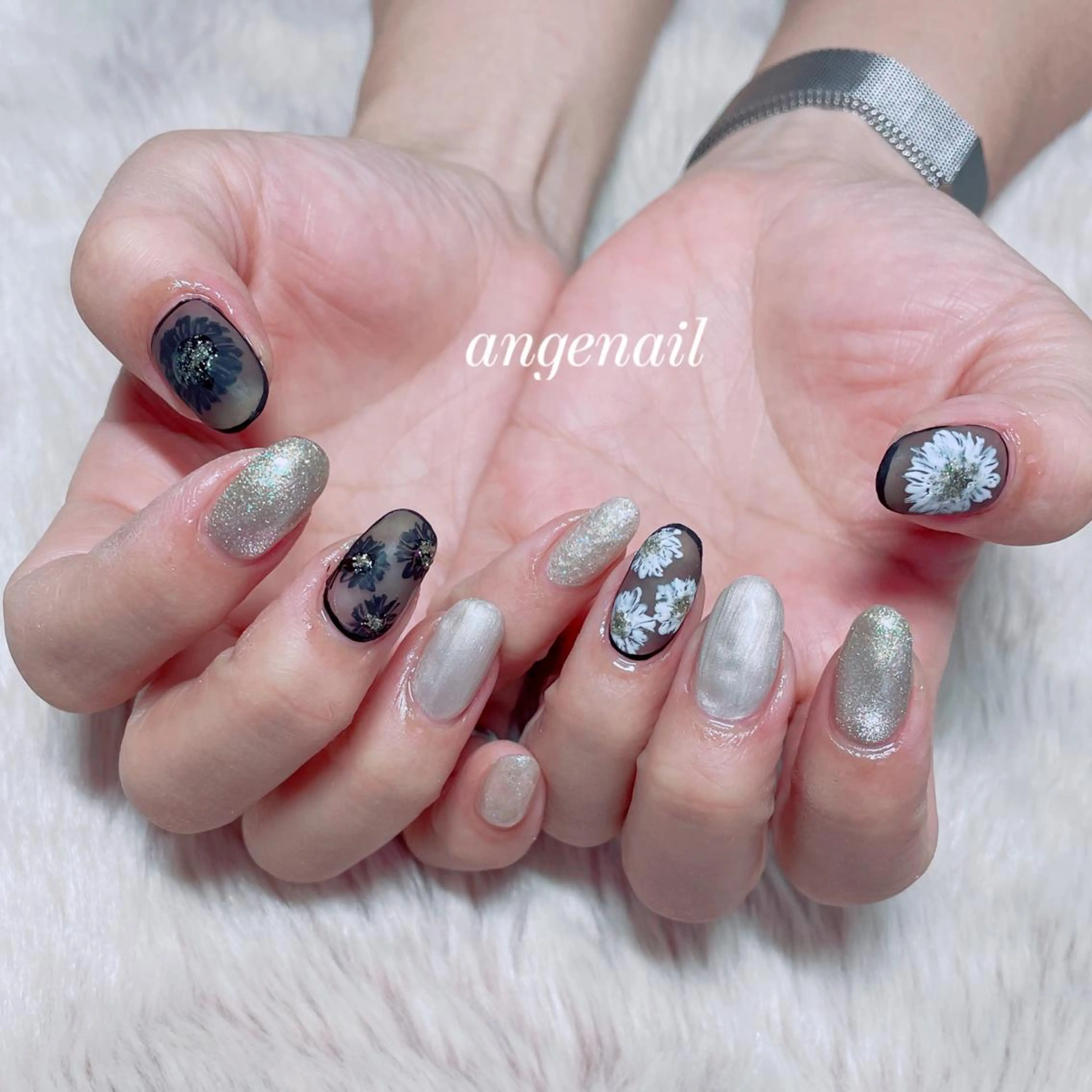 ネイル ハンドネイル オーナーネイリスト MAKIのネイルデザイン