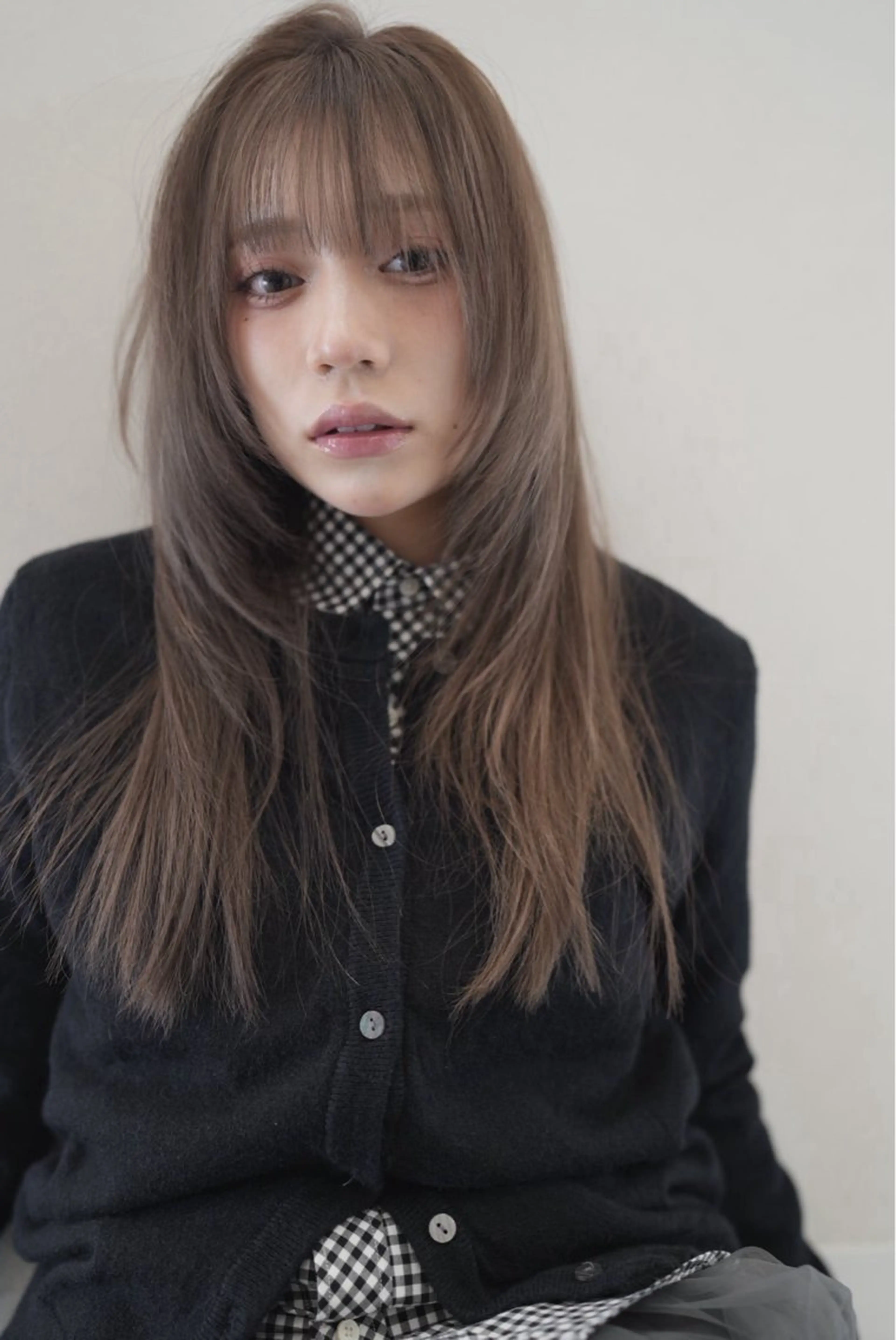 ロング 顔まわりレイヤー 顔周りカット 韓国風ヘア レイヤーカット カット ヘアカラー トリートメント 塘 千咲のヘアスタイル