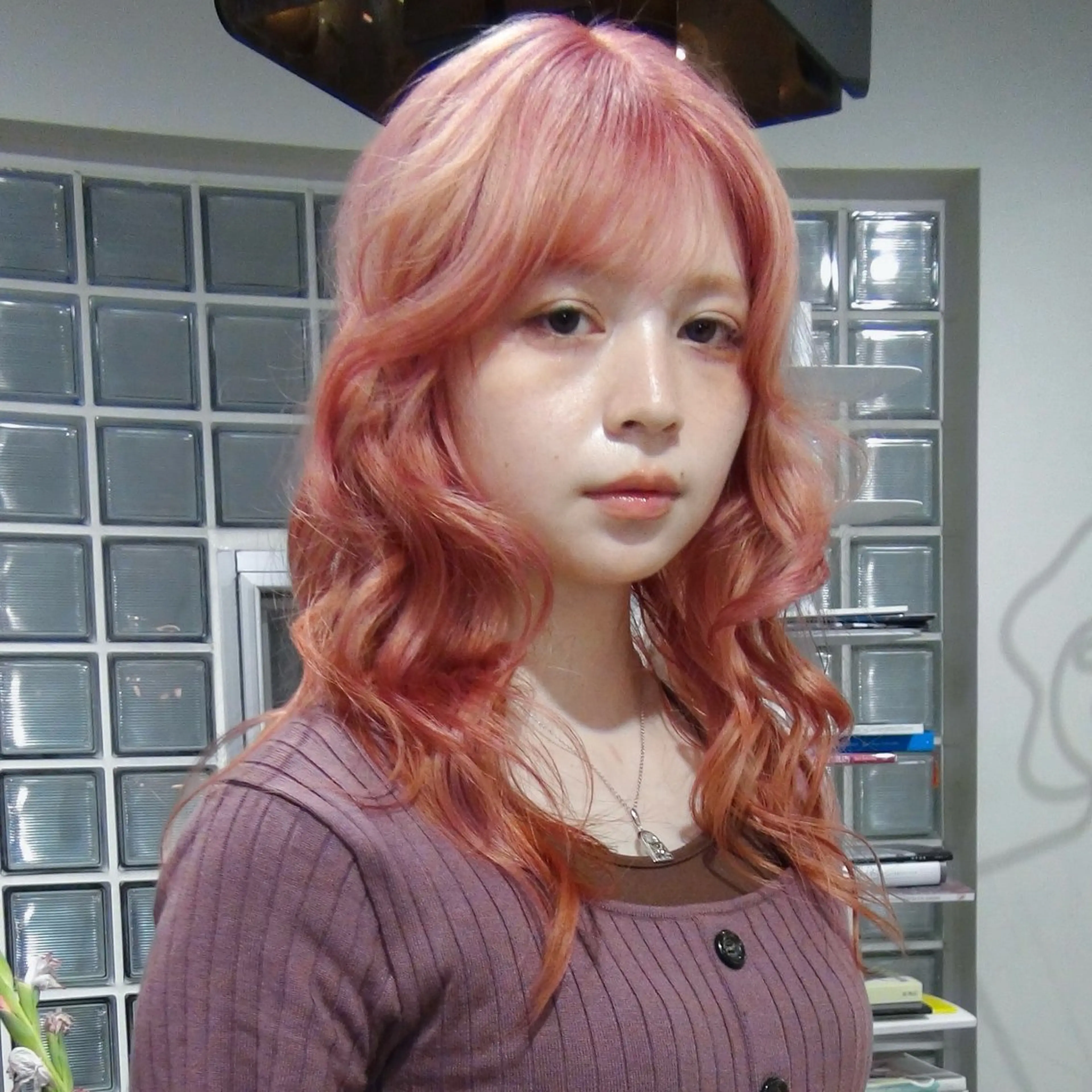 セミロング カラー ヘアカラー ハイトーン/ベージュ 𝙨𝙖𝙠𝙞のヘアスタイル