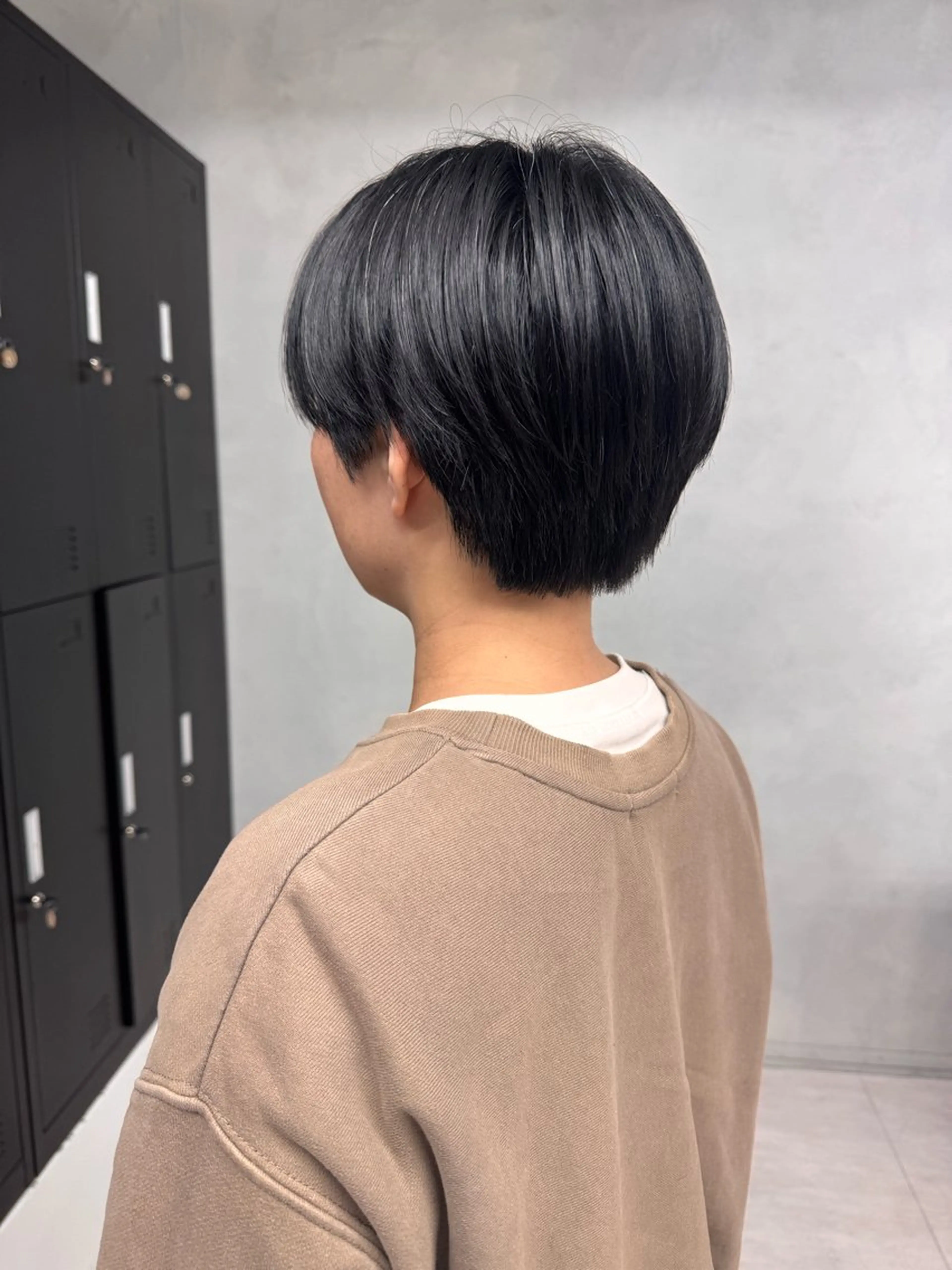 ショート 顔周りレイヤー /kokoro🦮のヘアスタイル