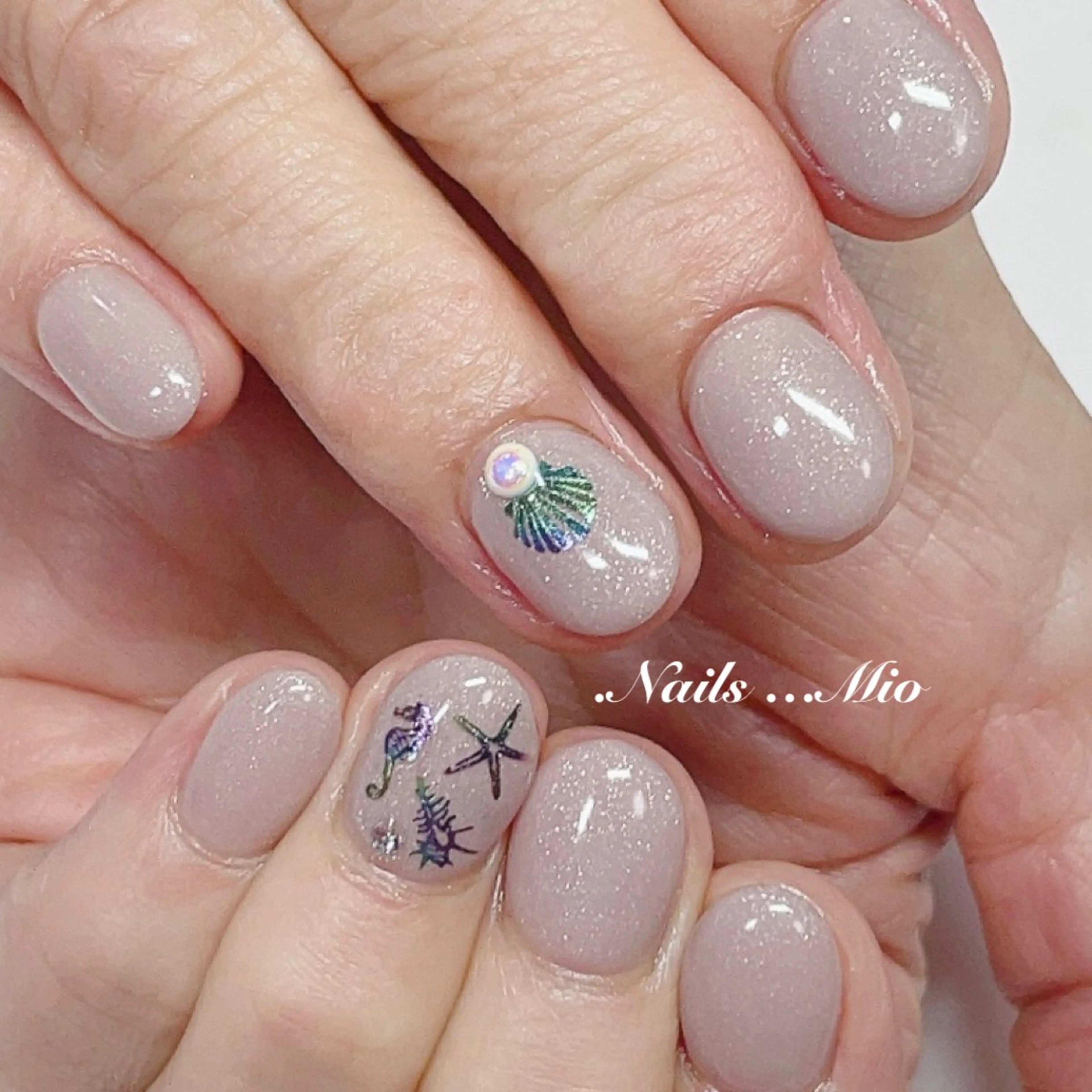 ネイル アートネイル ジェルネイル ワンカラーネイル .Nails Mio 赤羽西ネイルサロンのネイルデザイン