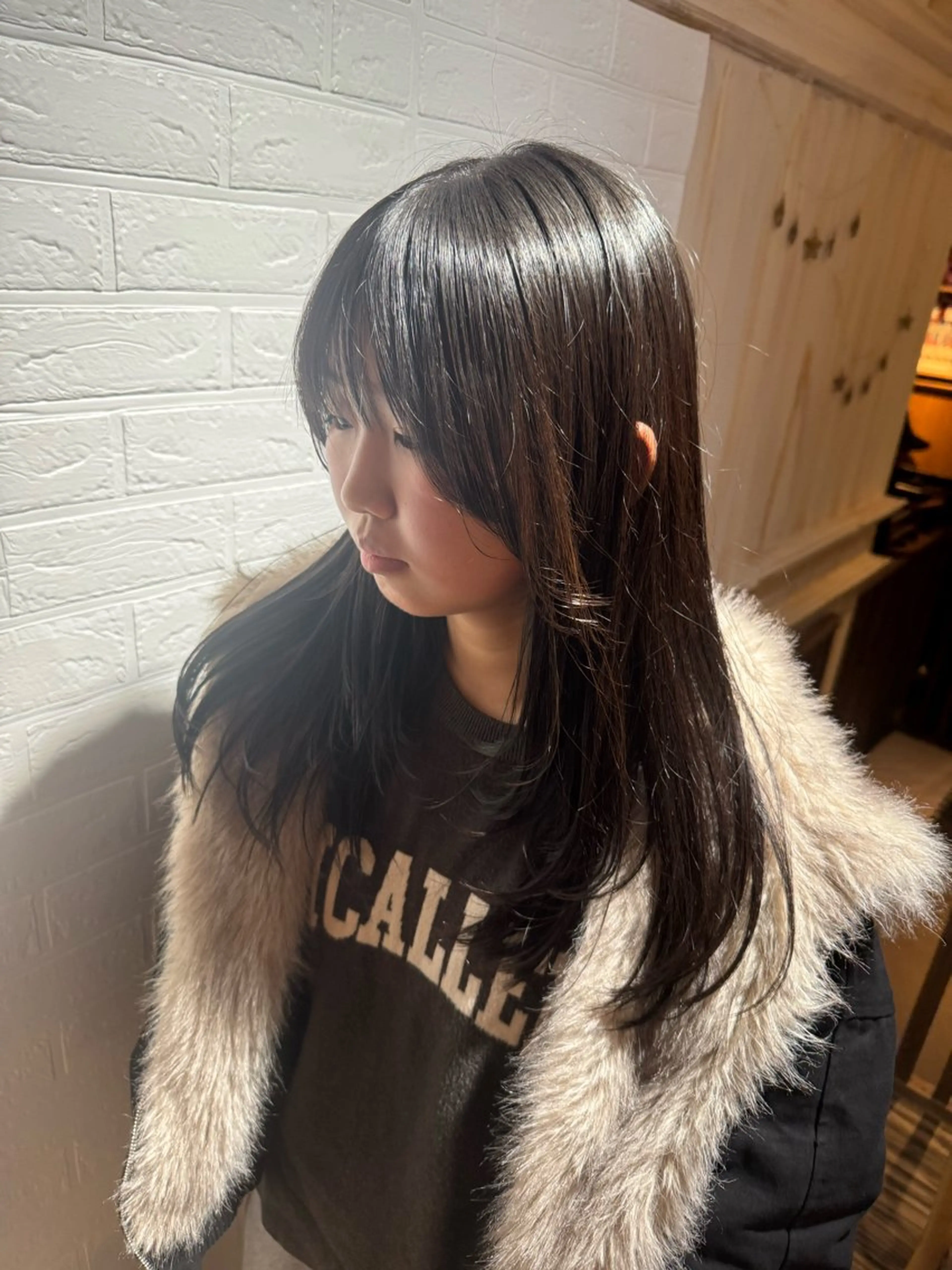 セミロング 透明感カラー/ レイヤー/SHUNのヘアスタイル