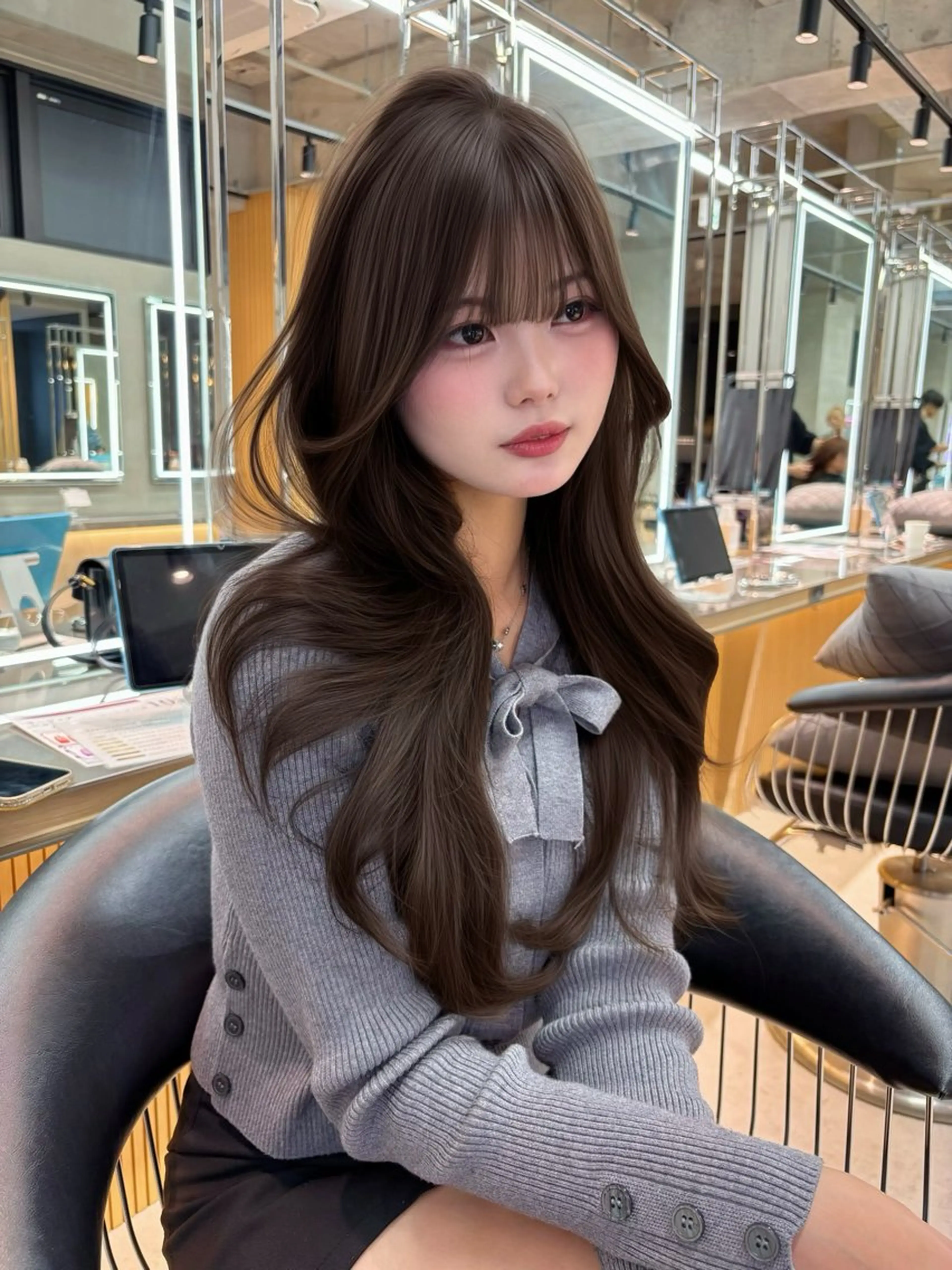 ロング カラー ヘアアレンジ ベージュカラー ブリーチ 透明感カラー ブリーチなしカラー 髪質改善 【博多髪質改善】 吉村　清志のヘアスタイル