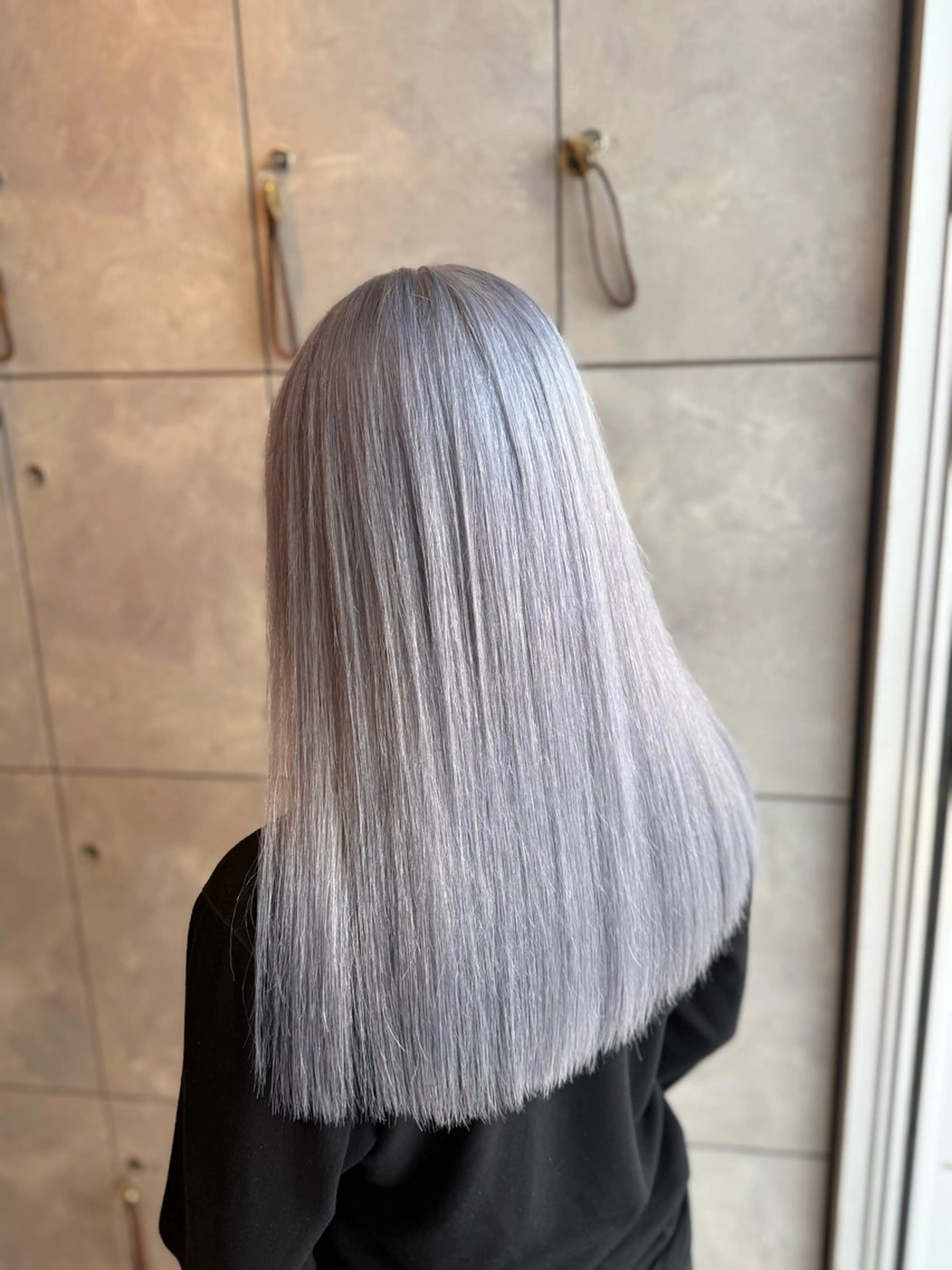 ロング カラー 🎀ハイトーン・艶 カラー HANA🎀のヘアスタイル