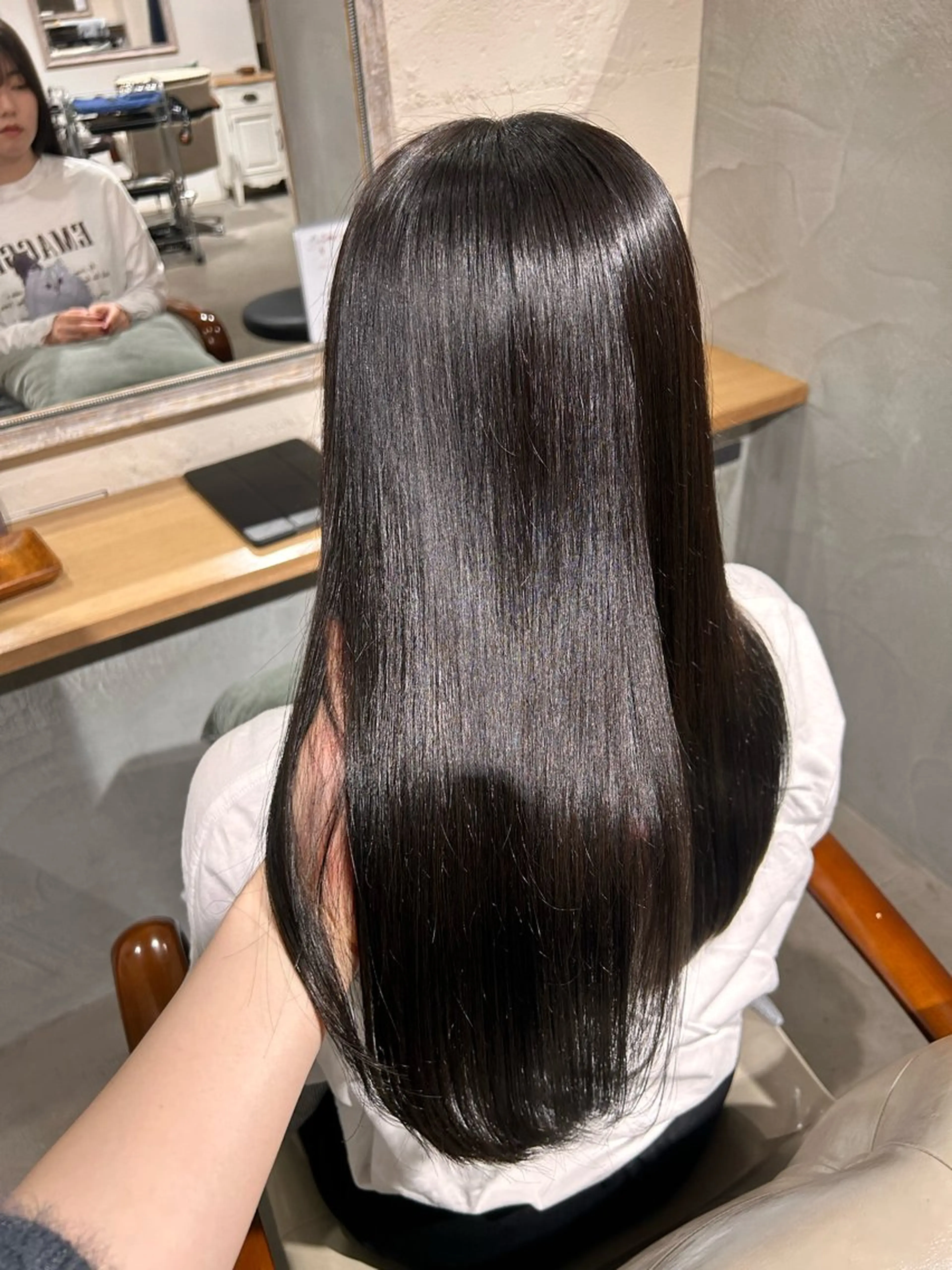 ロング カラー 瀬川 夏緒のヘアスタイル