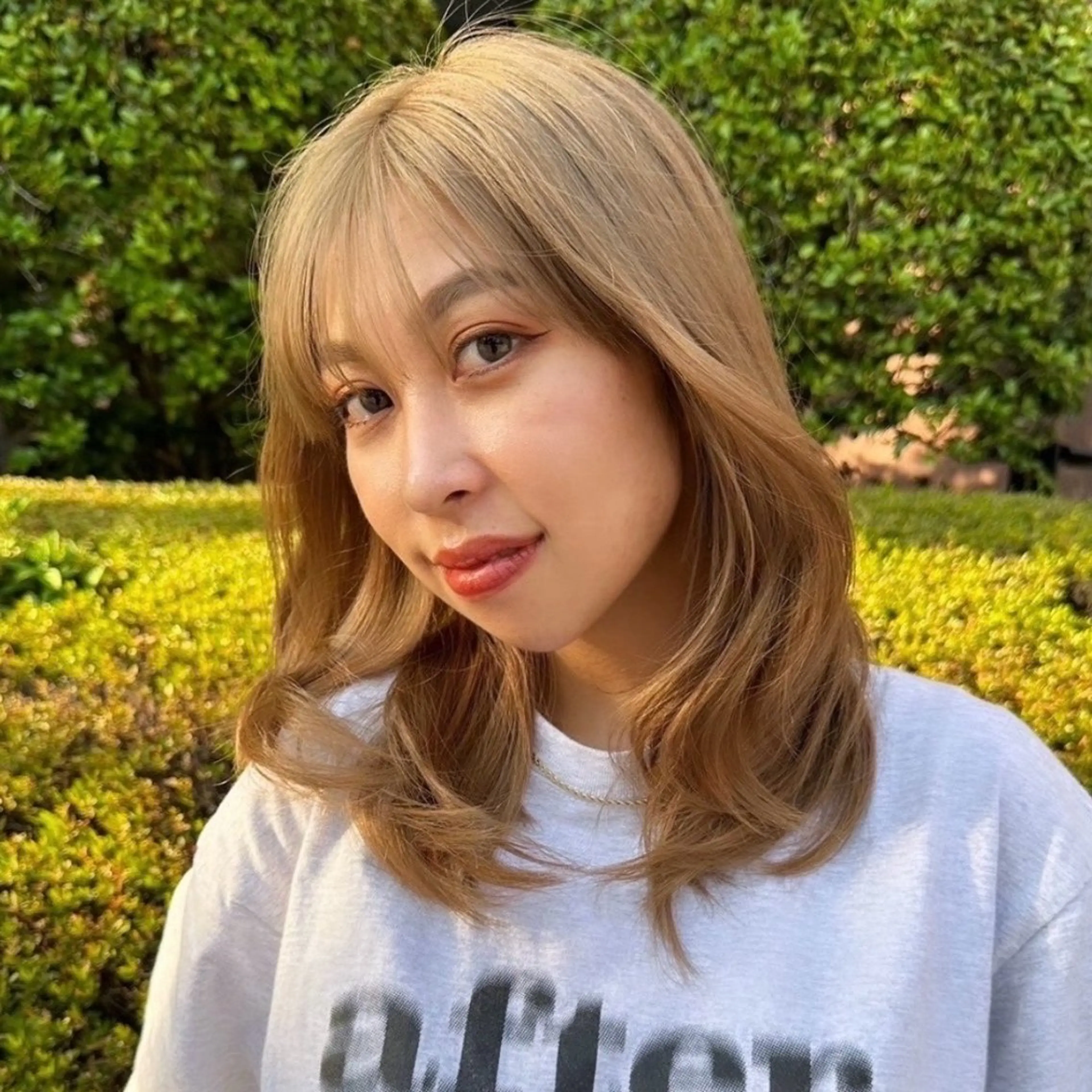 セミロング カラー カット ヘアカラー 🎀ミルクティー/暖 色×レイヤー/マリアのヘアスタイル