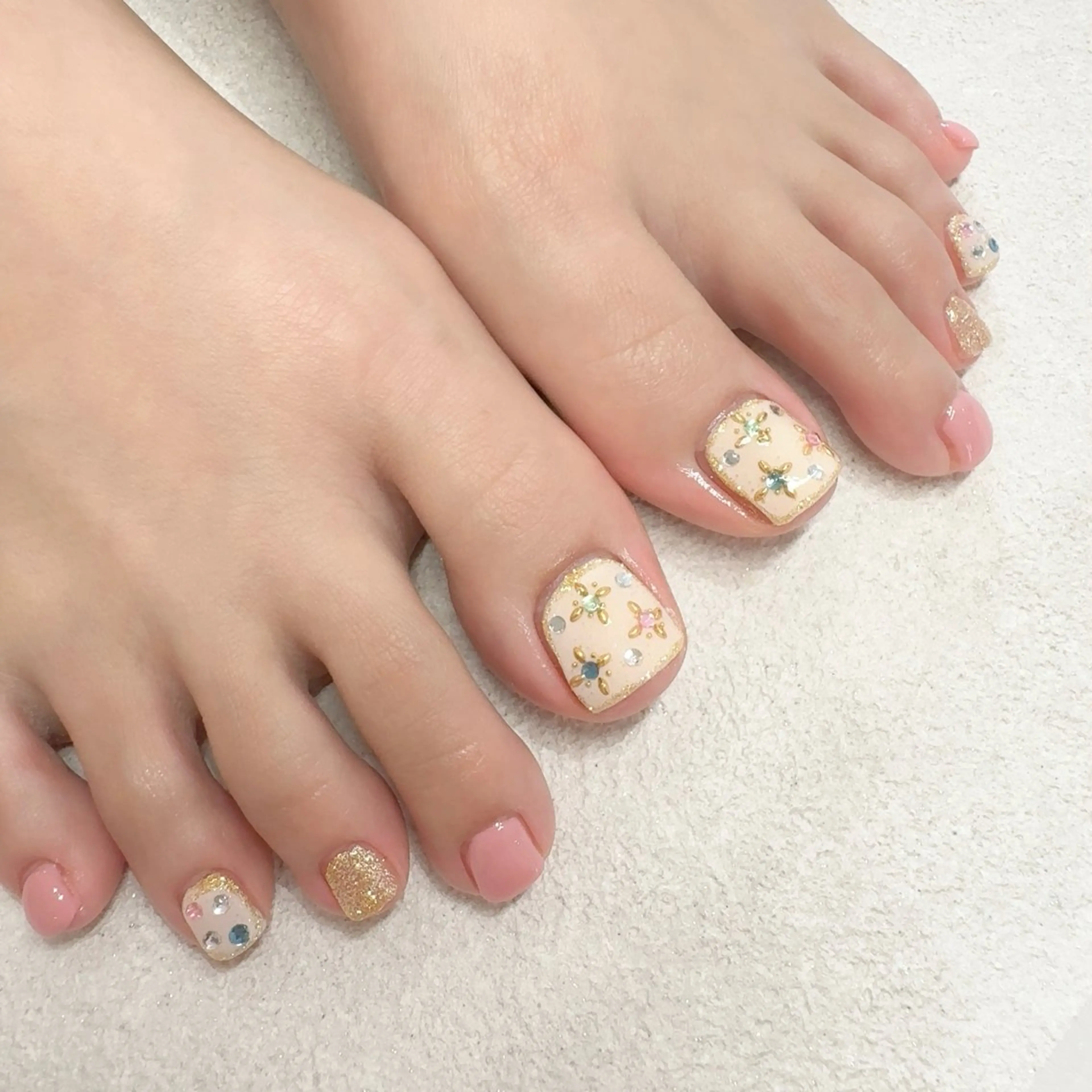 ネイル Li-fra MIZUKIのネイルデザイン