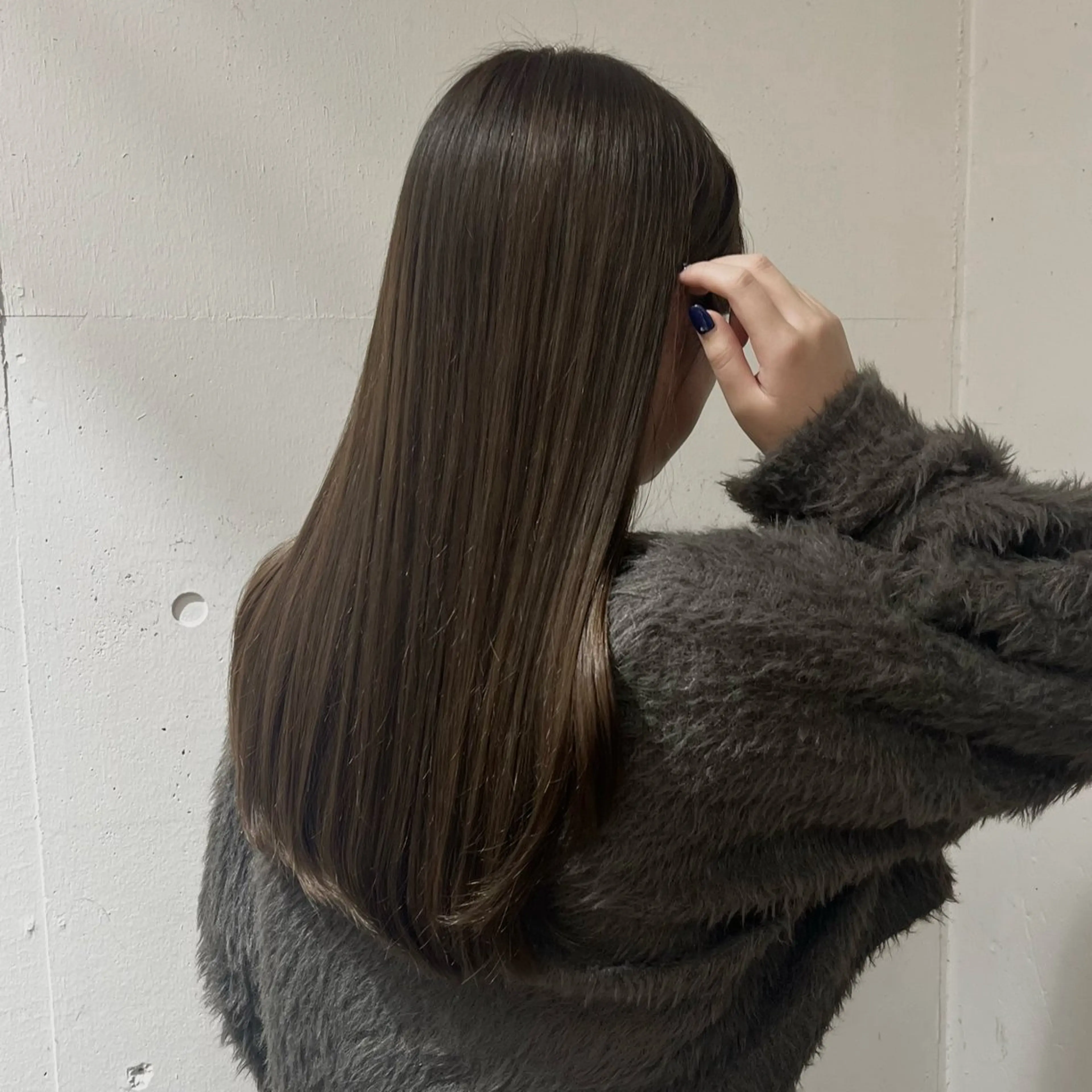 ロング 小林蕗湖/ カット・カラー✨のヘアスタイル