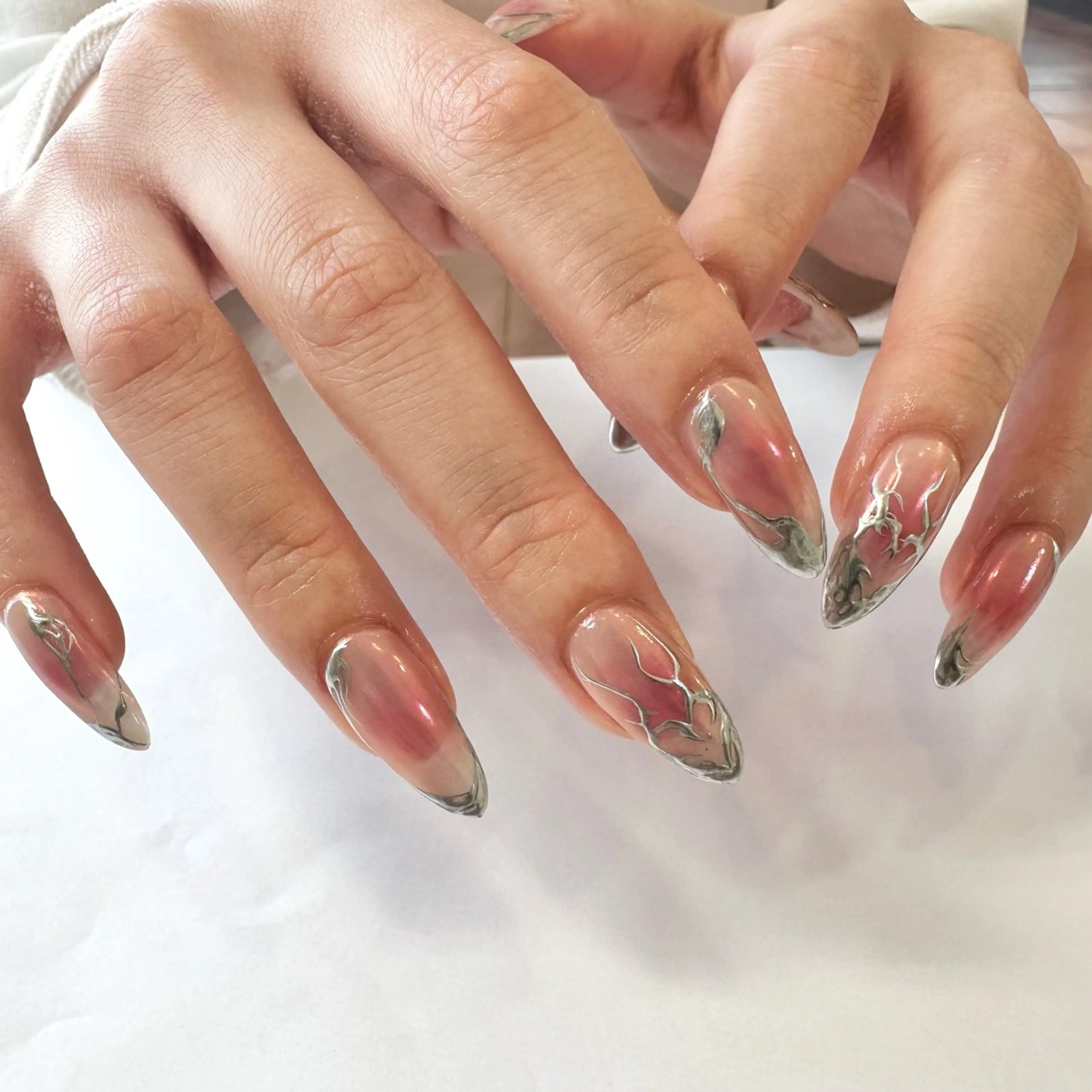 ネイル ハンドネイル 片野 菜々のネイルデザイン