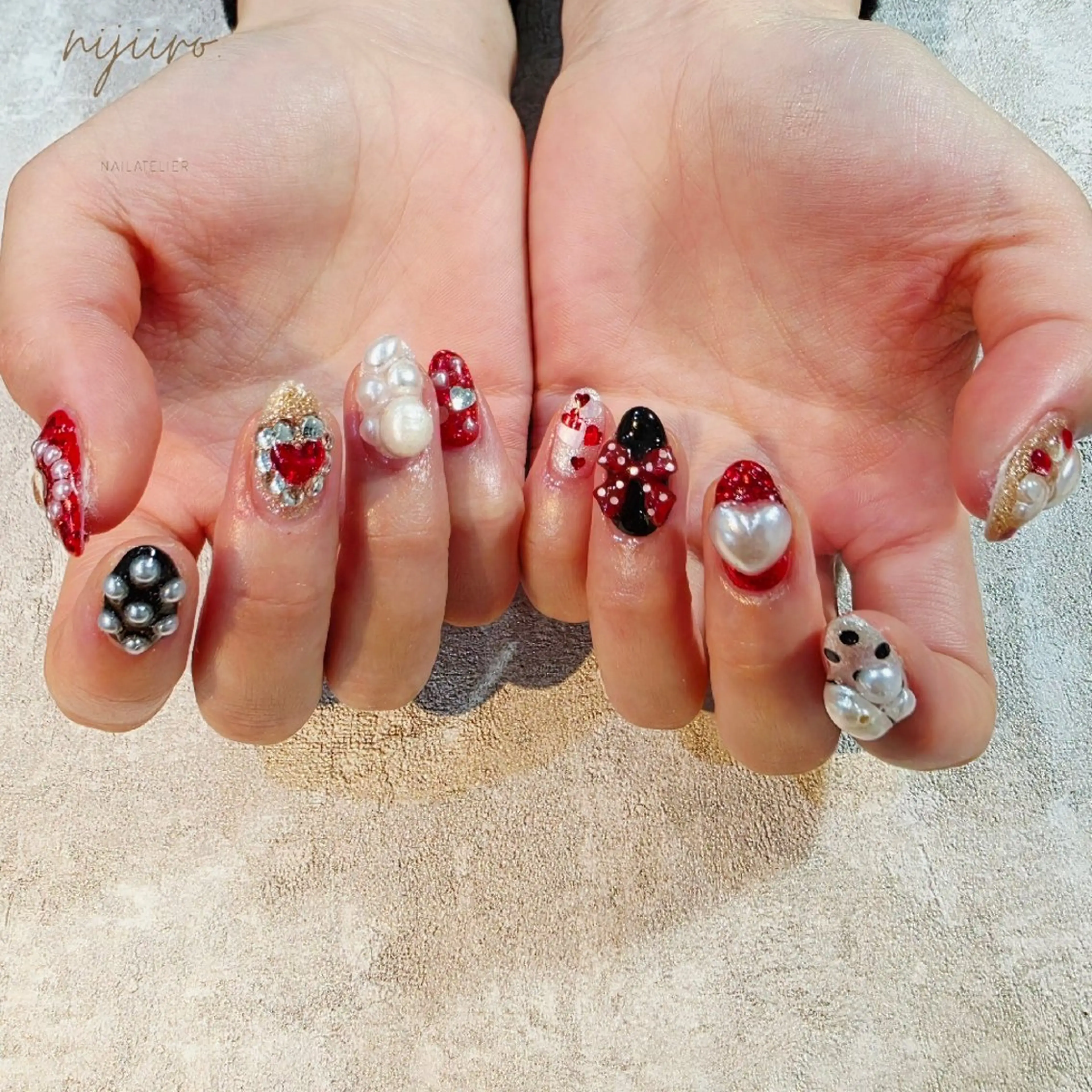 ネイル ハンドネイル nailatelier nijiiro.所属・nijiiro🌈 サトウのネイルデザイン