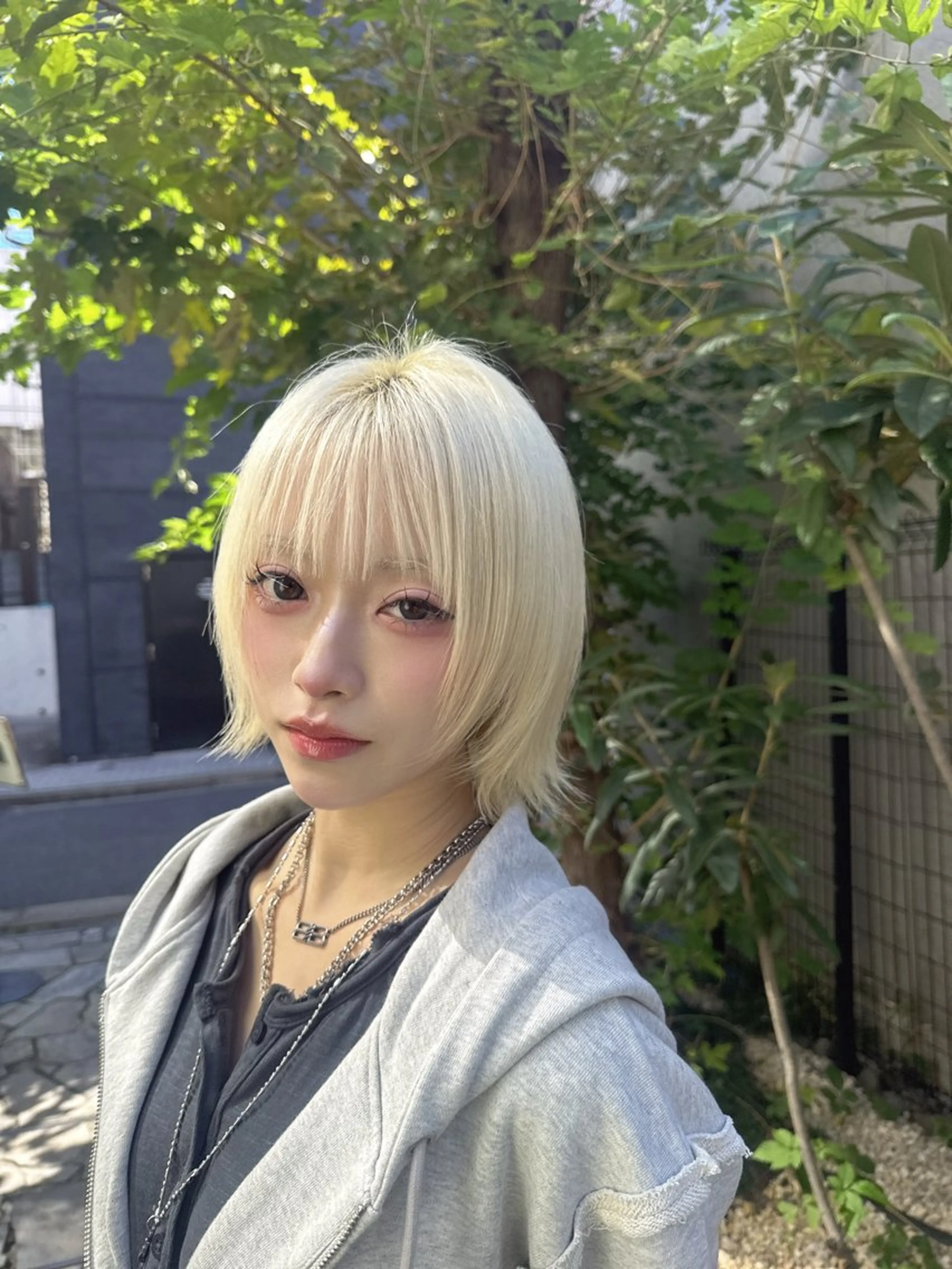 ショート カラー ブリーチ ブロンド ケアブリーチ 透明感カラー ハイトーンカラー カット ヘアカラー 💎透明感カラー特化 💎TAISEIのヘアスタイル