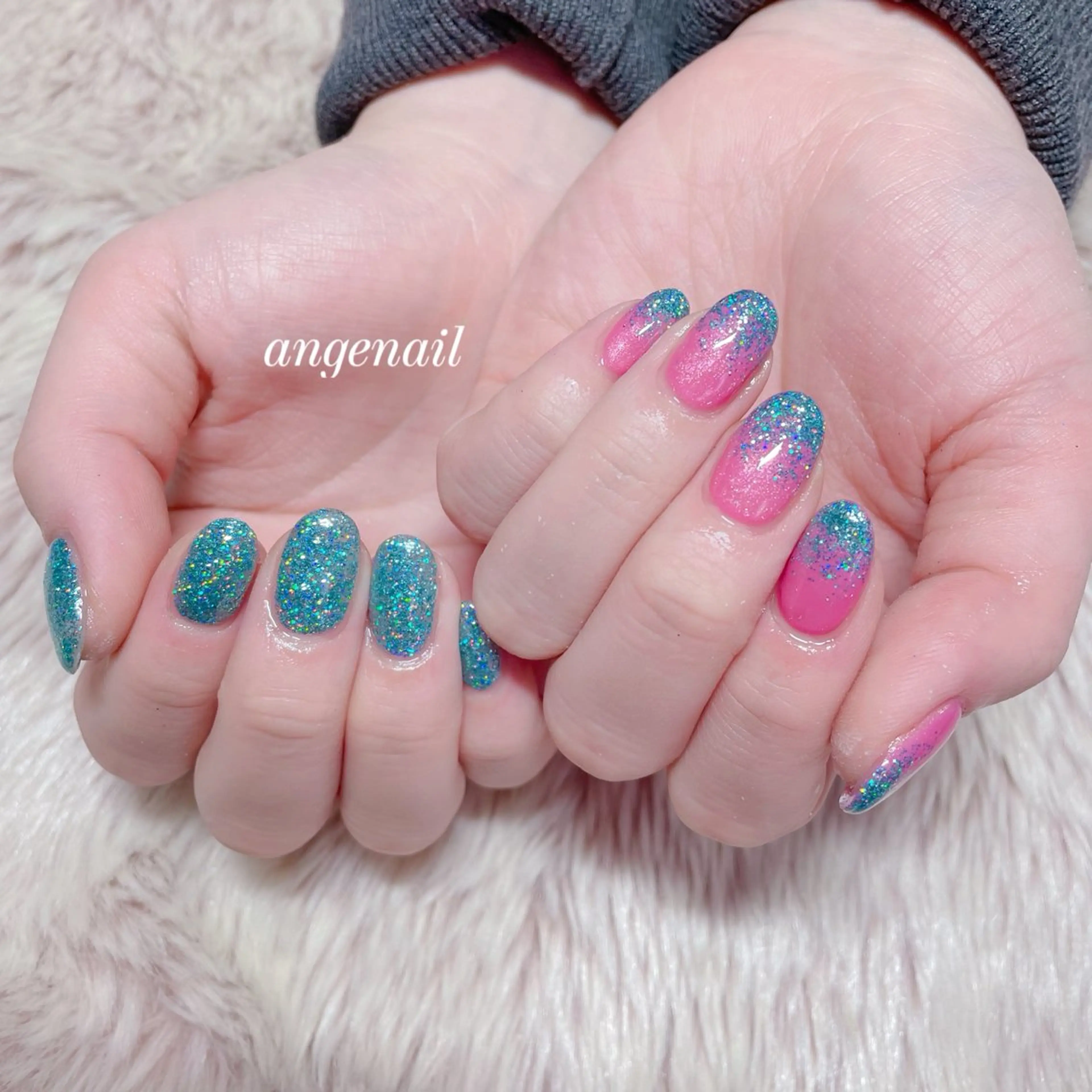 ネイル ハンドネイル オーナーネイリスト MAKIのネイルデザイン