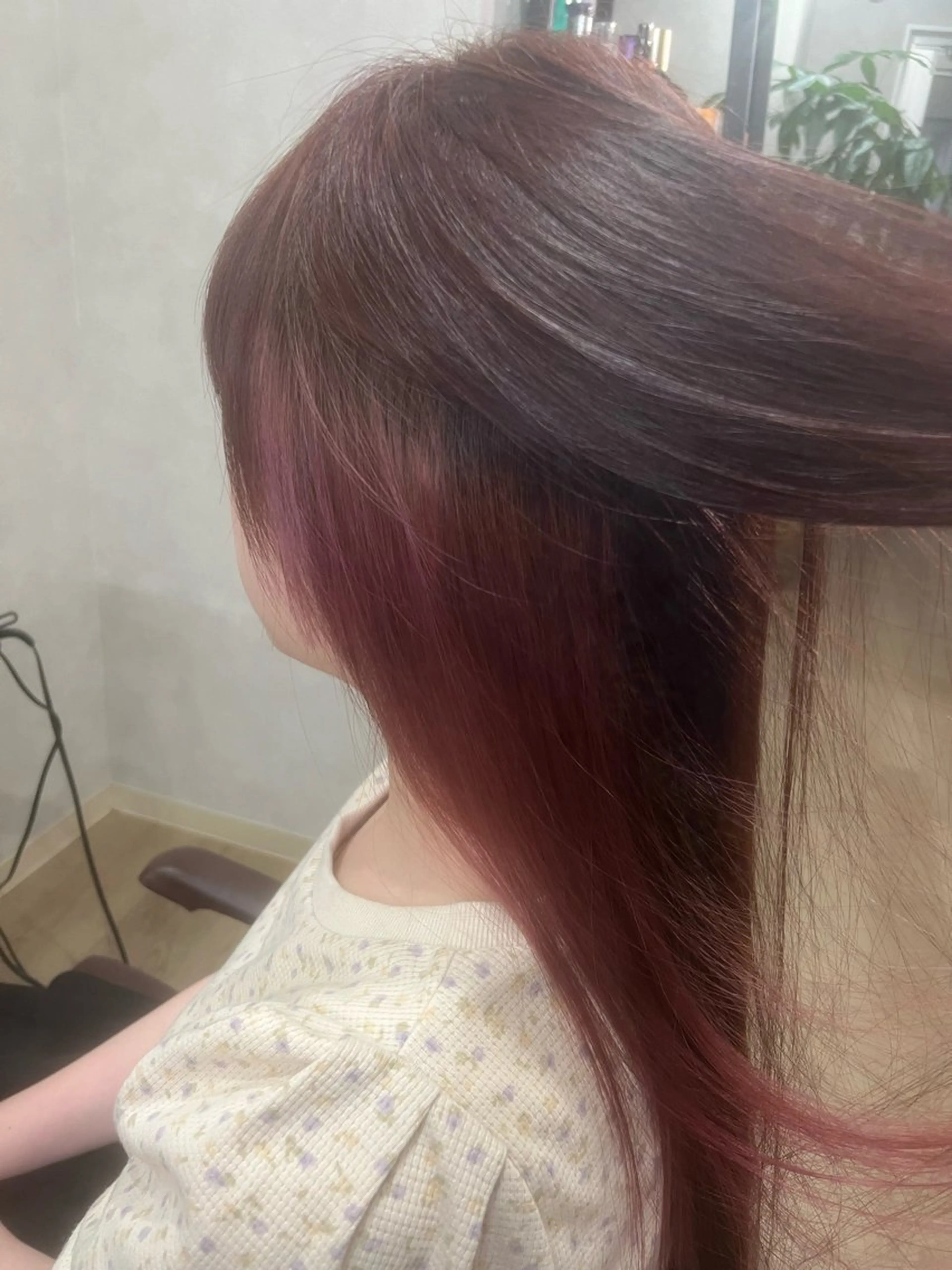 ロング カラー 山田 誠也のヘアスタイル