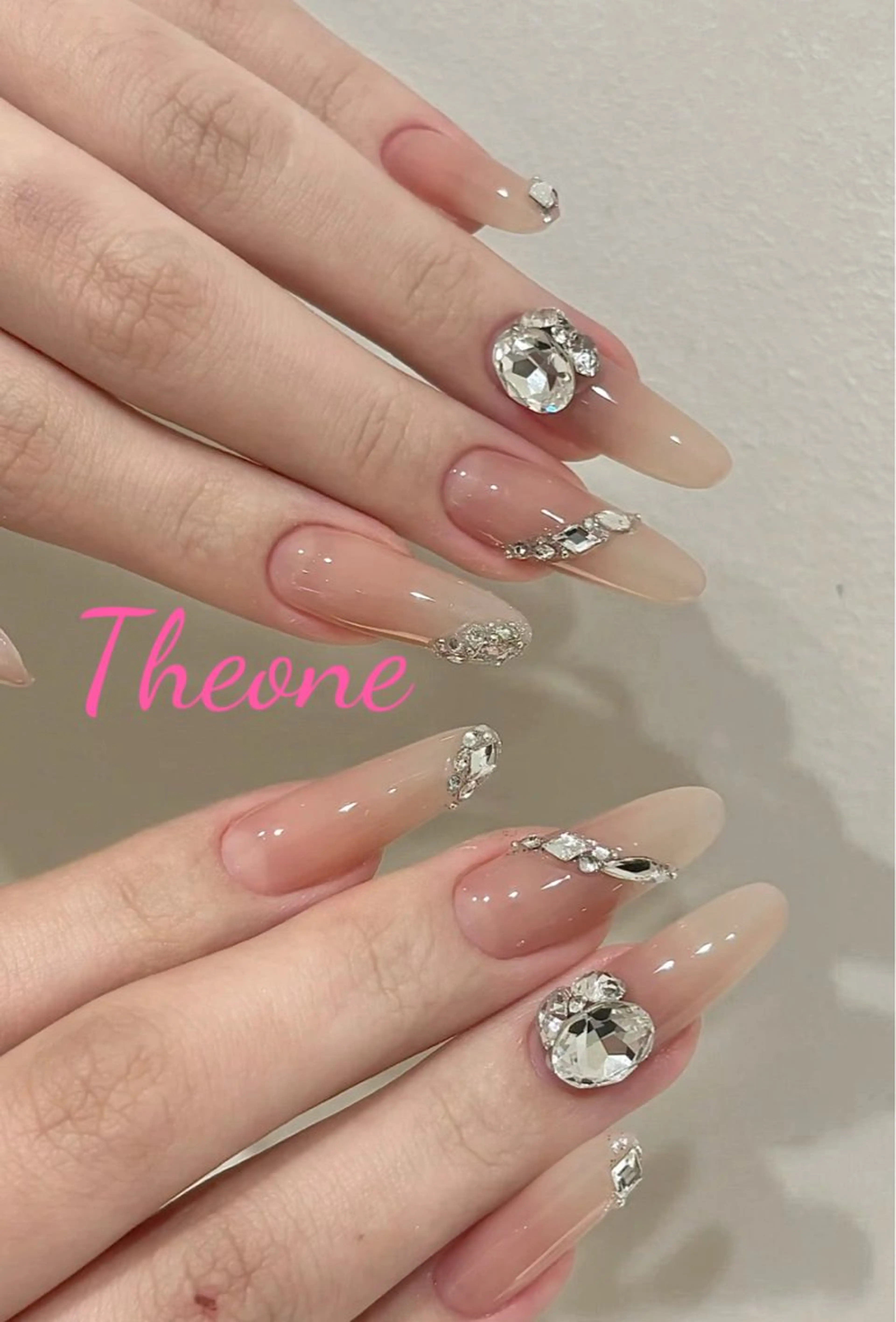 ネイル 内村 ミナのネイルデザイン