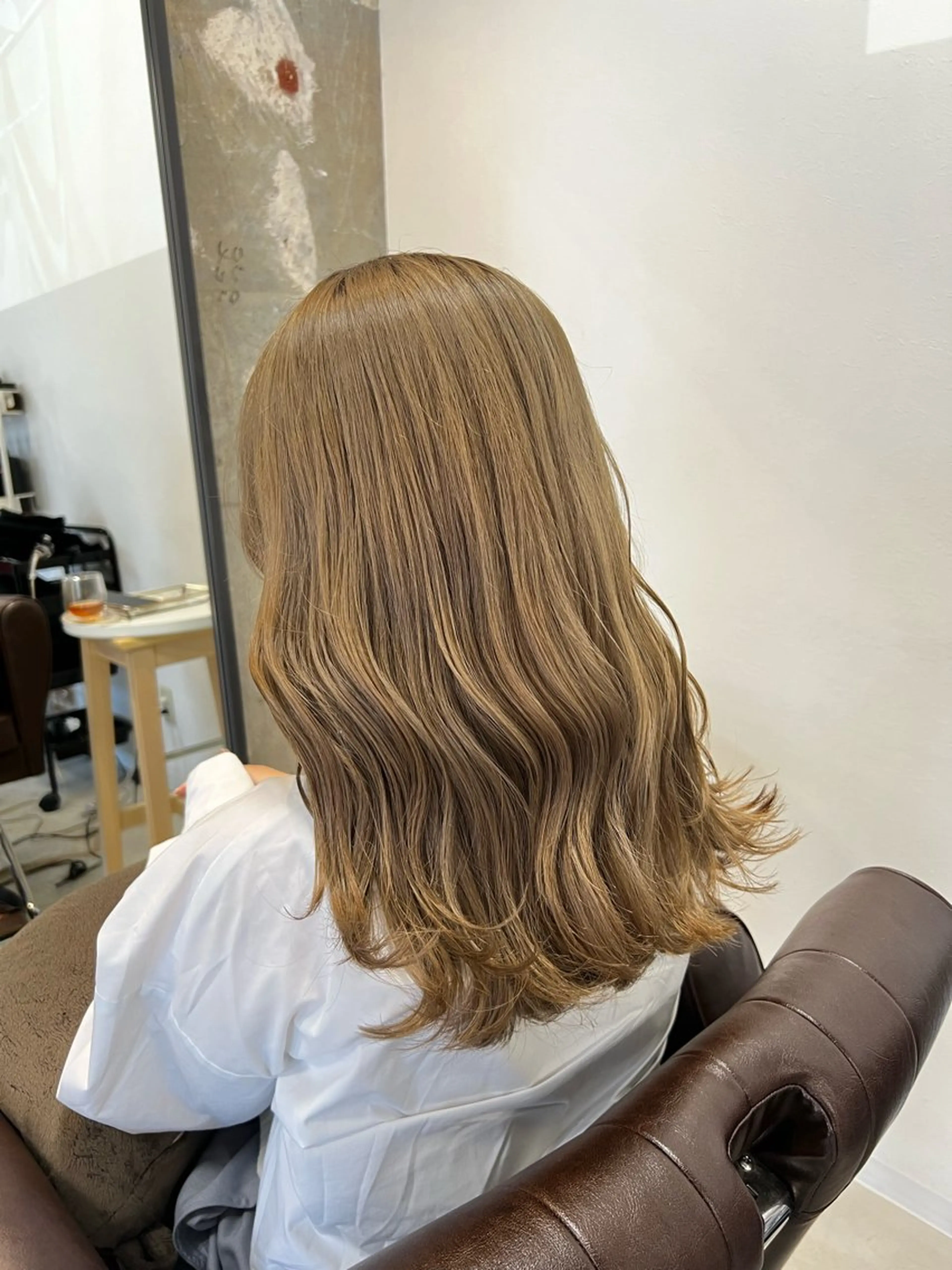 カラー 椎葉 みはるのヘアスタイル