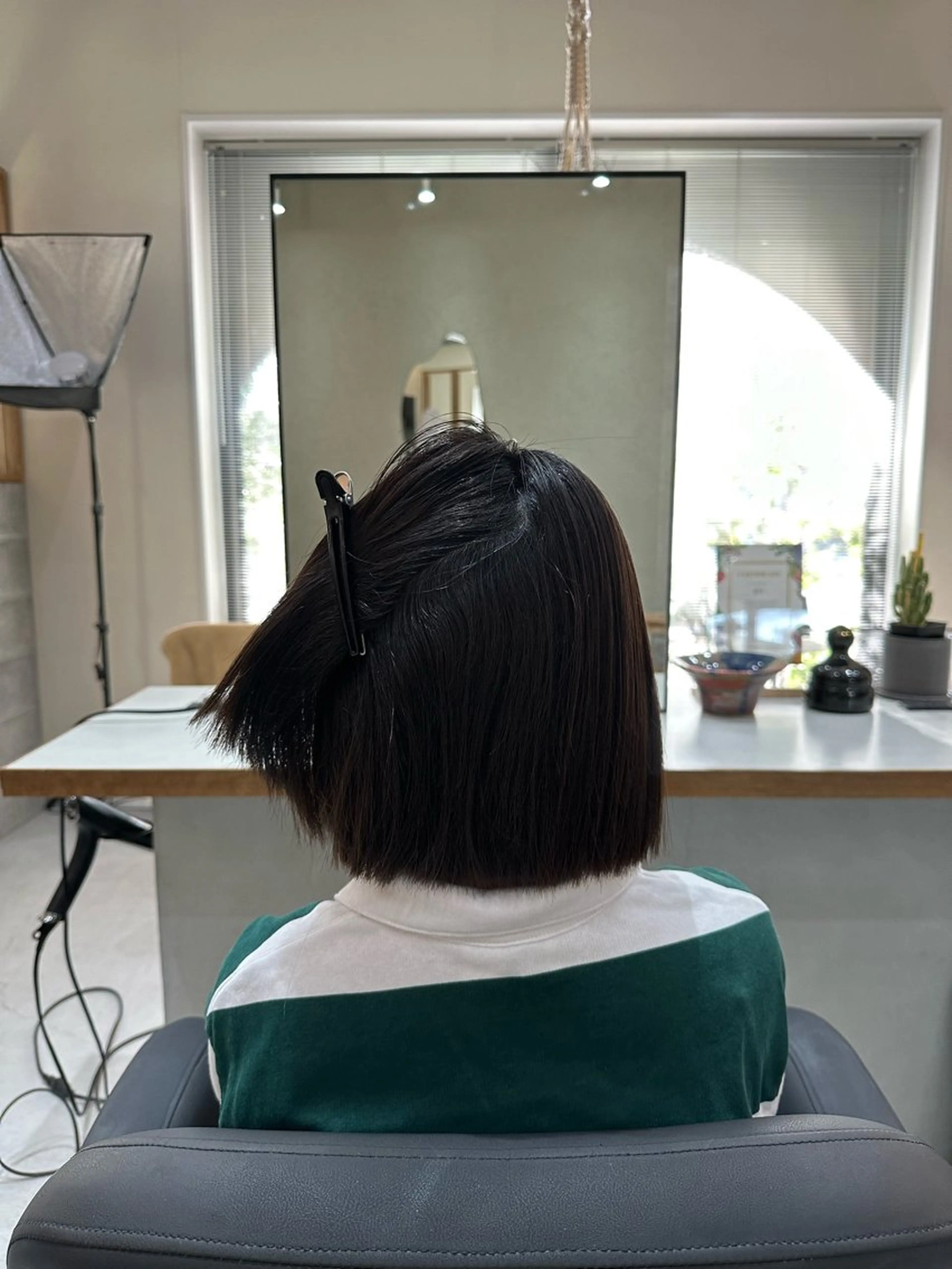ミディアム Shiro RENのヘアスタイル