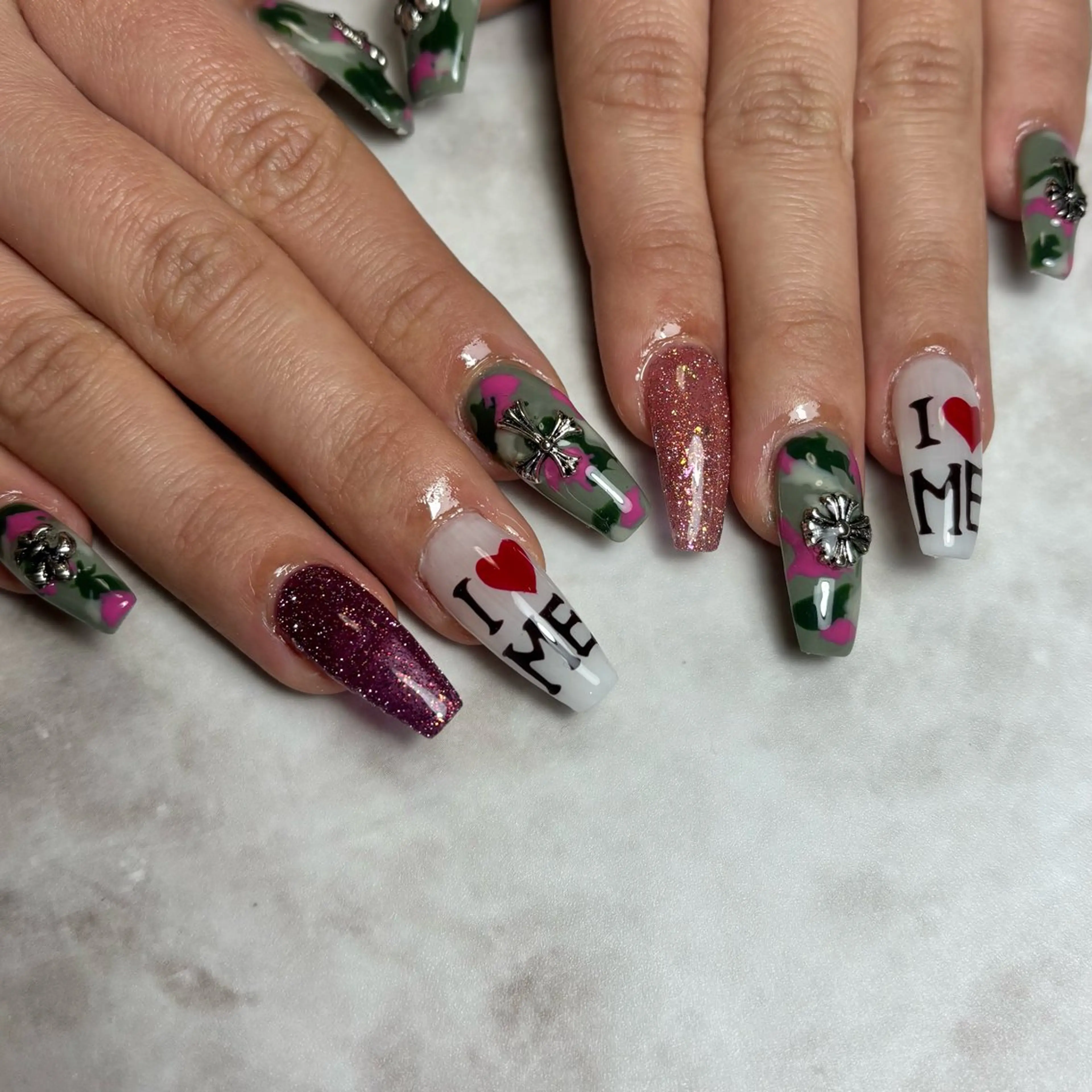ネイル ハンドネイル NAILSALON en+沖縄市美原のネイルデザイン