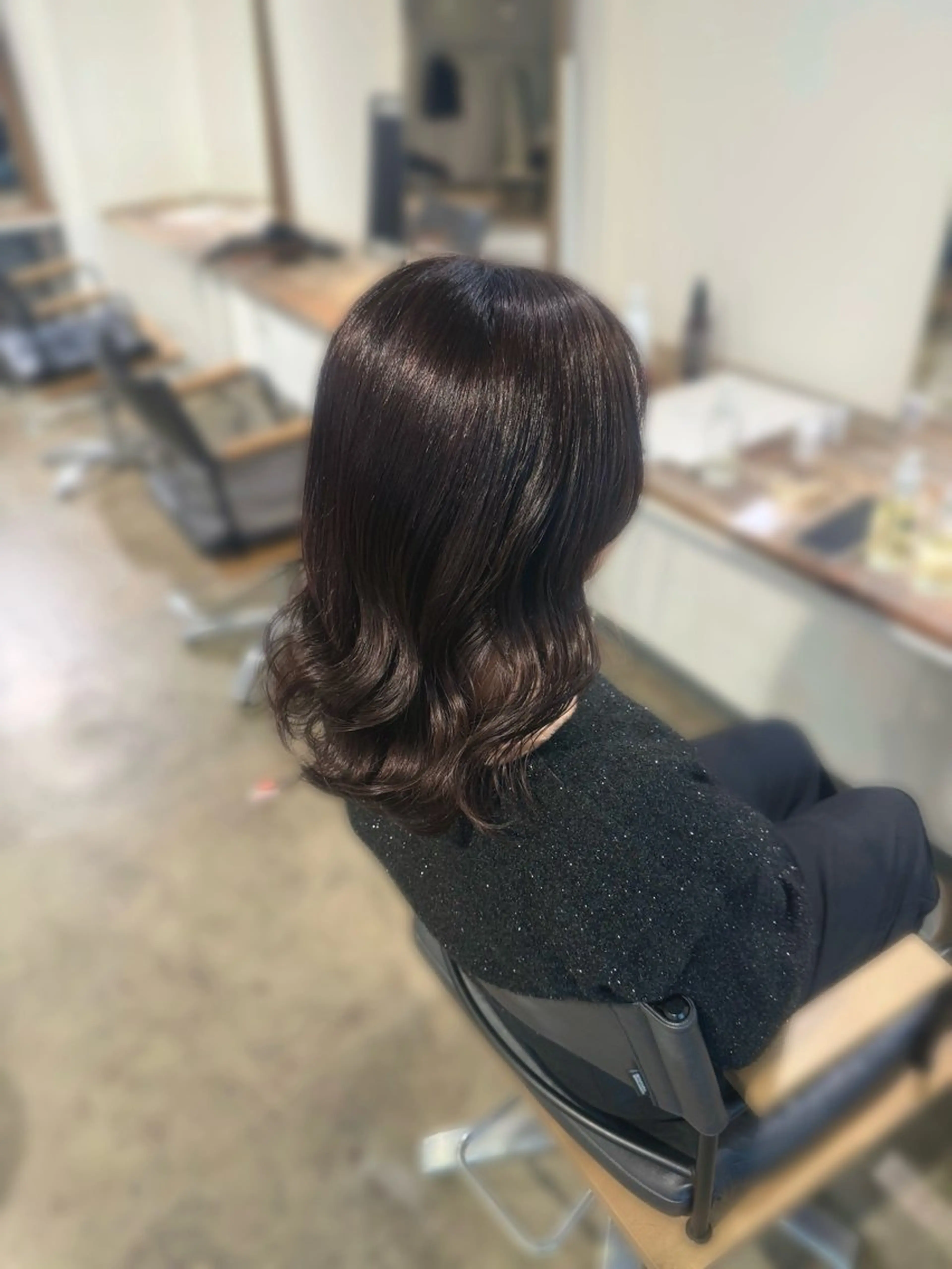 ミディアム カラー ブリーチ ブラウンカラー 透明感カラー ダークブラウン ミルクティーブラウン ヘアカラー トリートメント 🫧ブリーチ/透明感 カラー/メンズ/みきのヘアスタイル