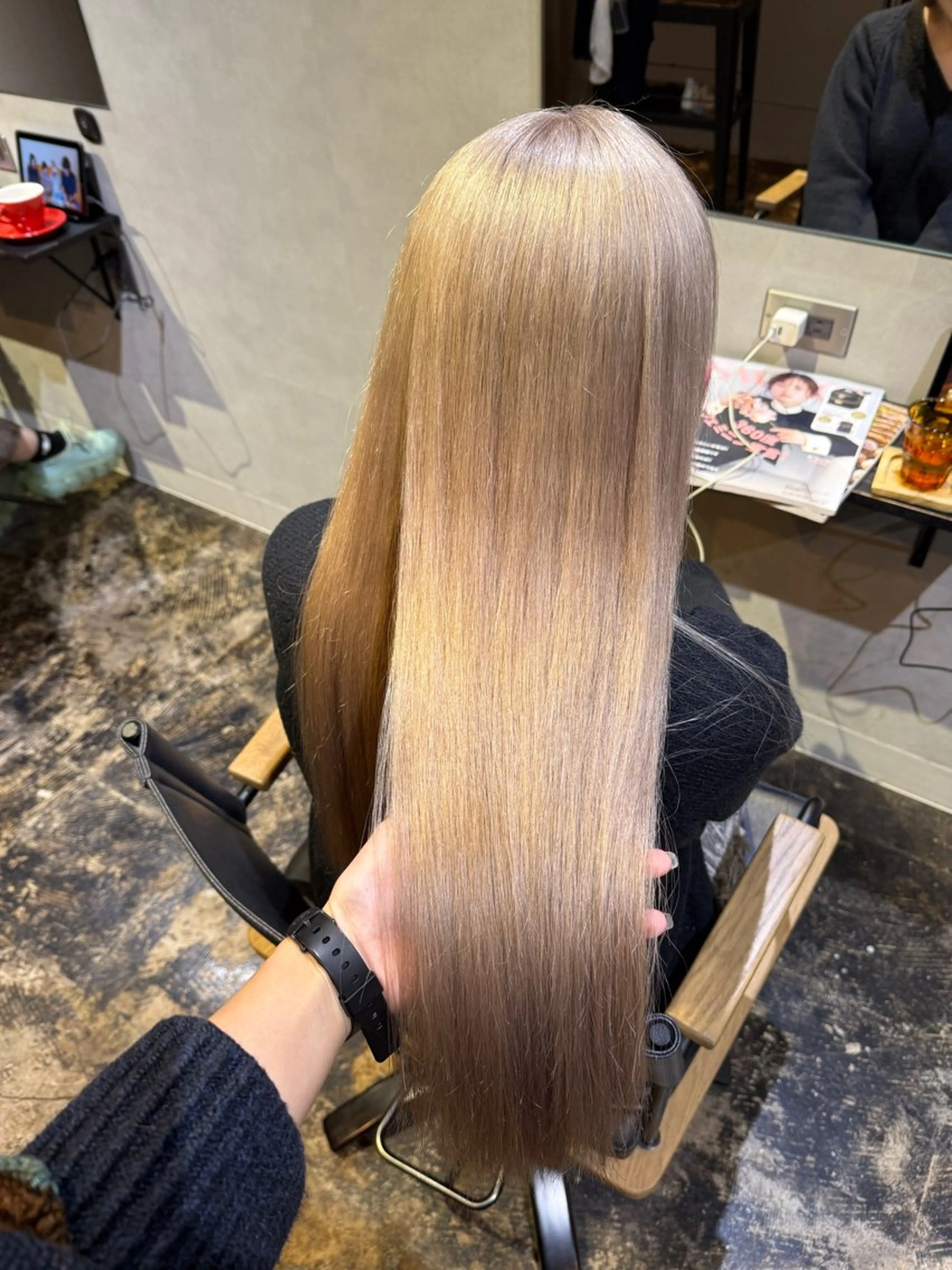 ロング カラー カット ヘアカラー トリートメント 透明感カラー/パーマ 🌀アオノのヘアスタイル