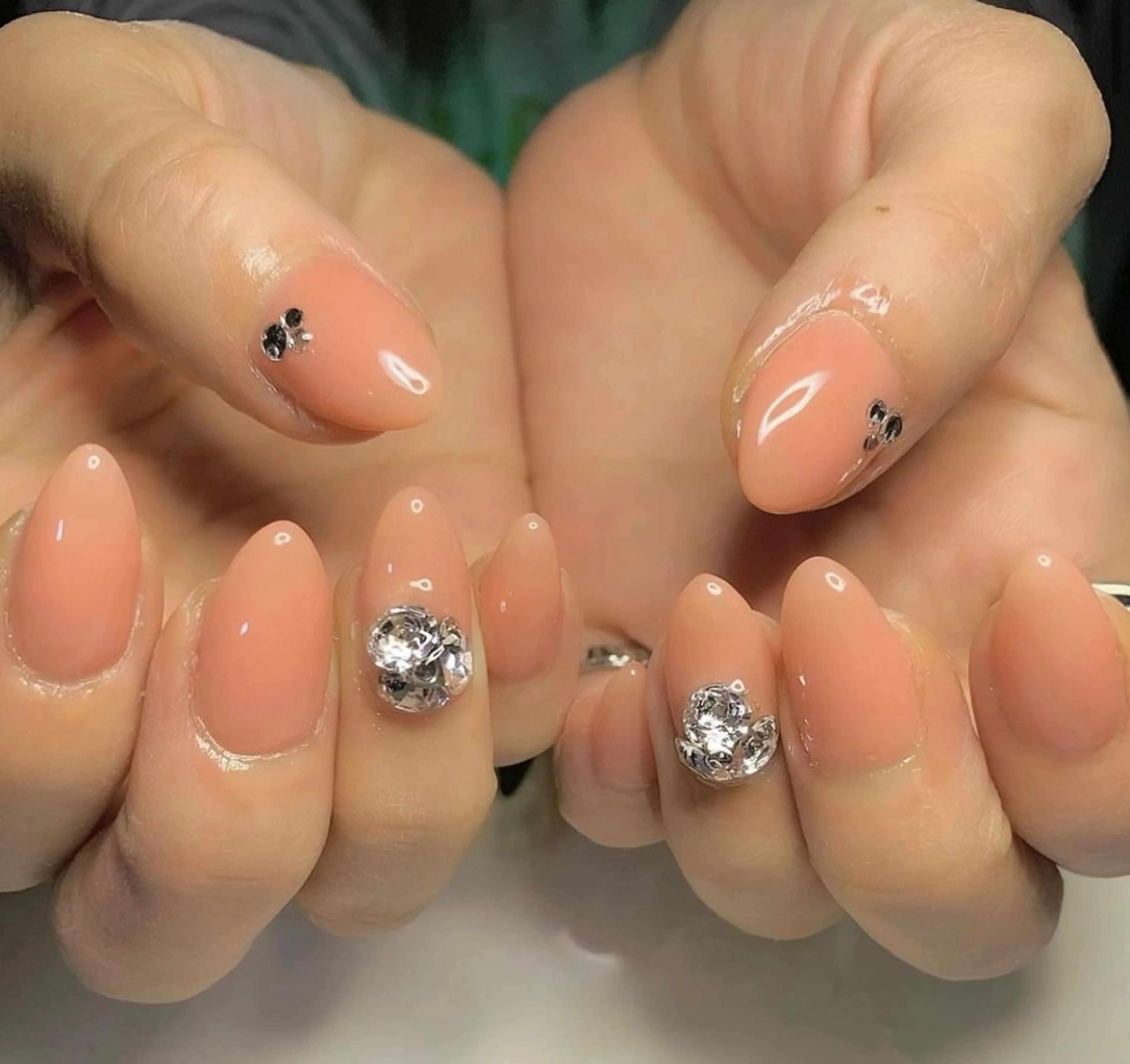 ネイル 氷ネイル・うるうるネイル ハンドネイル フットネイル MHR nailのネイルデザイン