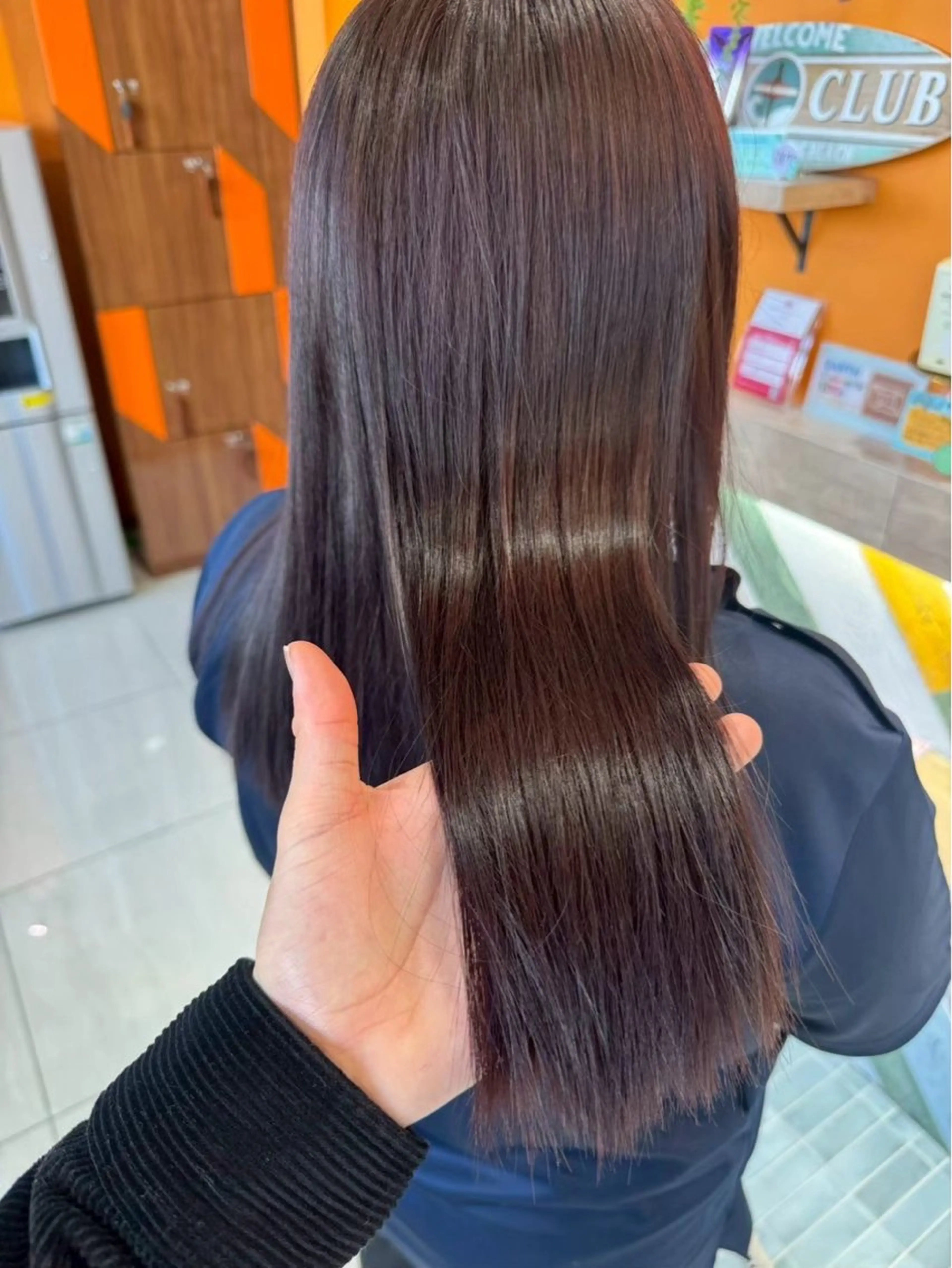 ロング ヘアカラー Earth長崎浜の町店所属・ケアカラー/ダブル カラー☘️梅本琉衣のヘアスタイル