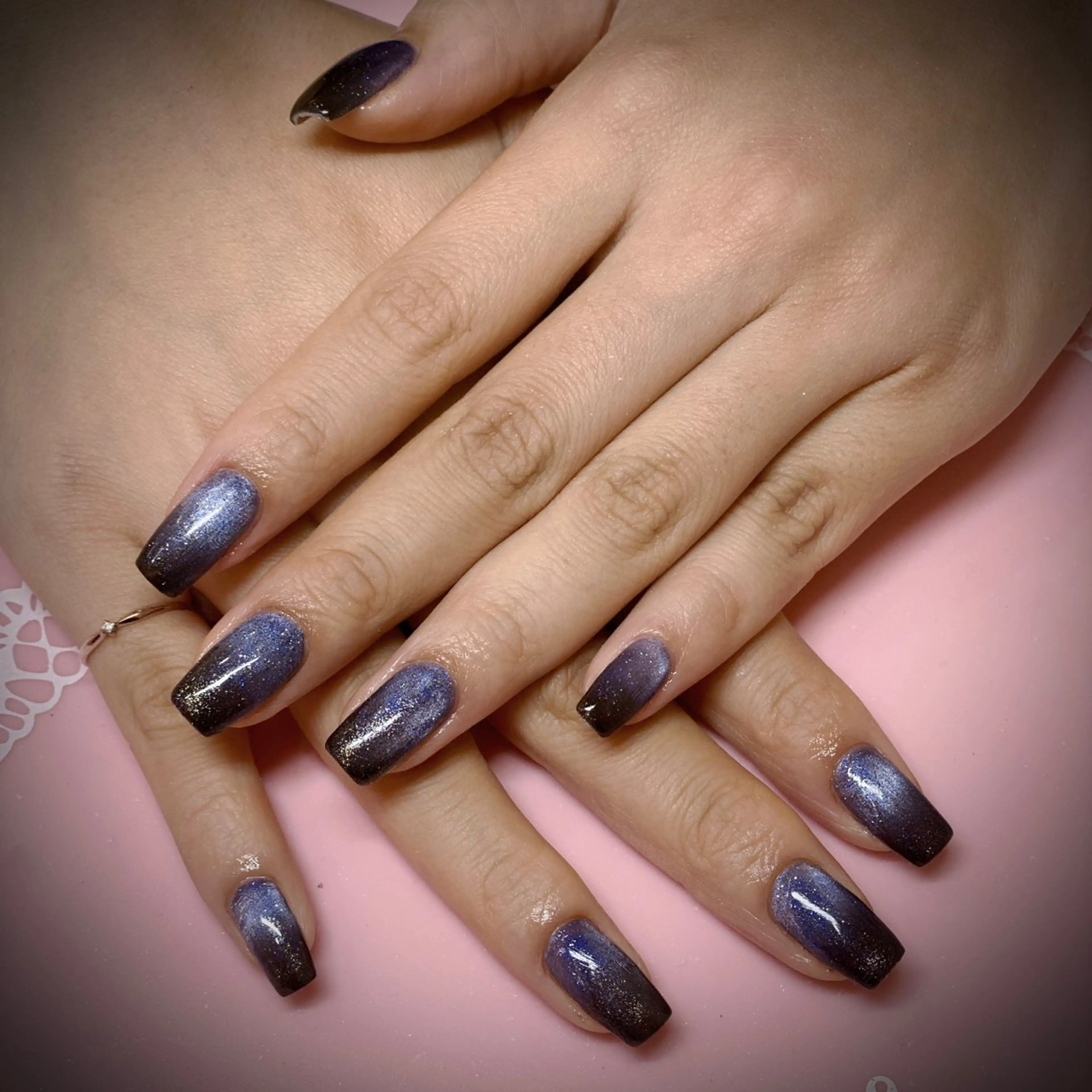 ネイル LEDアイラッシュ ∩_∩アオイのマツエク・マツパデザイン