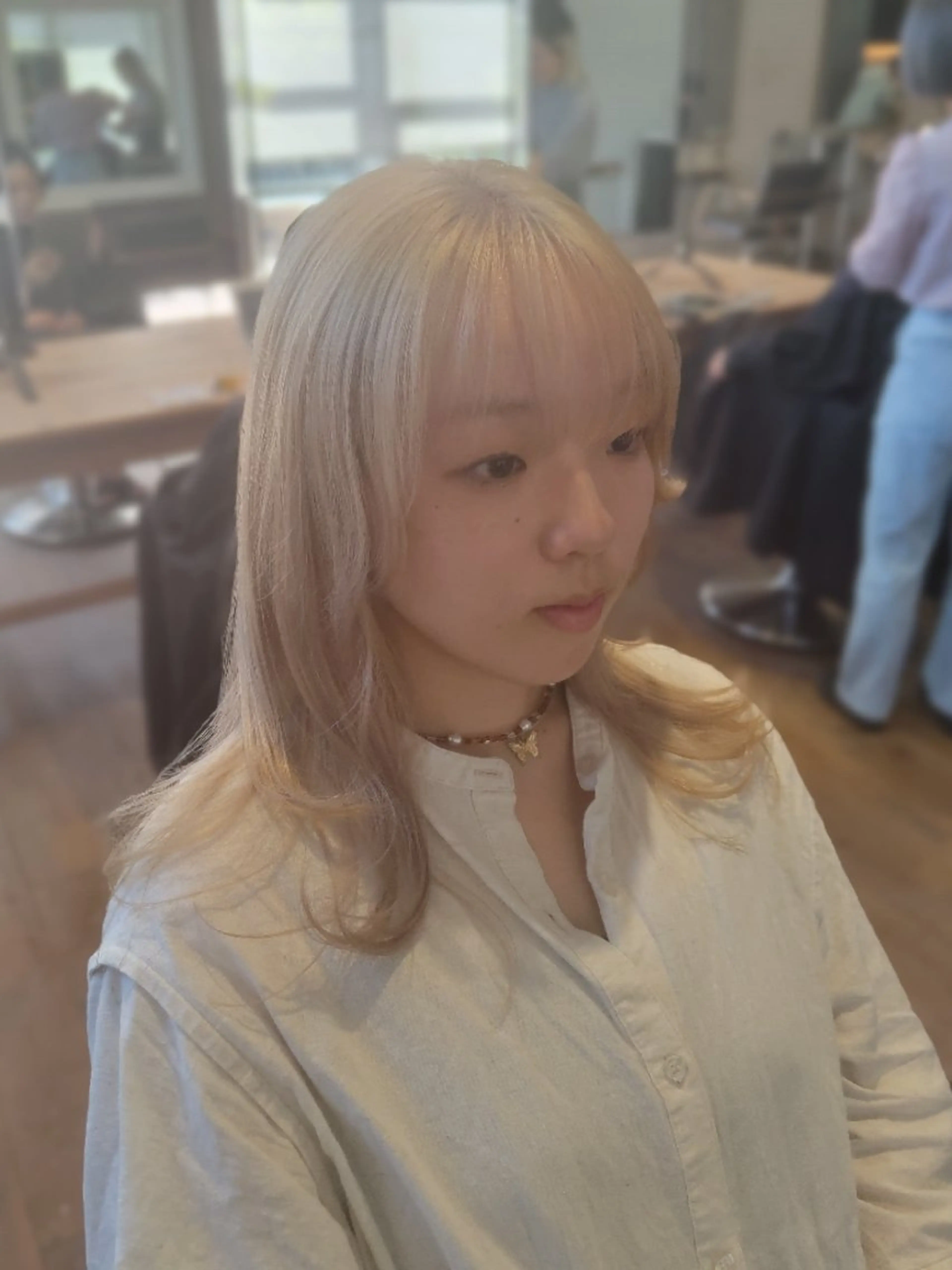 ミディアム カラー 水野 裕太のヘアスタイル