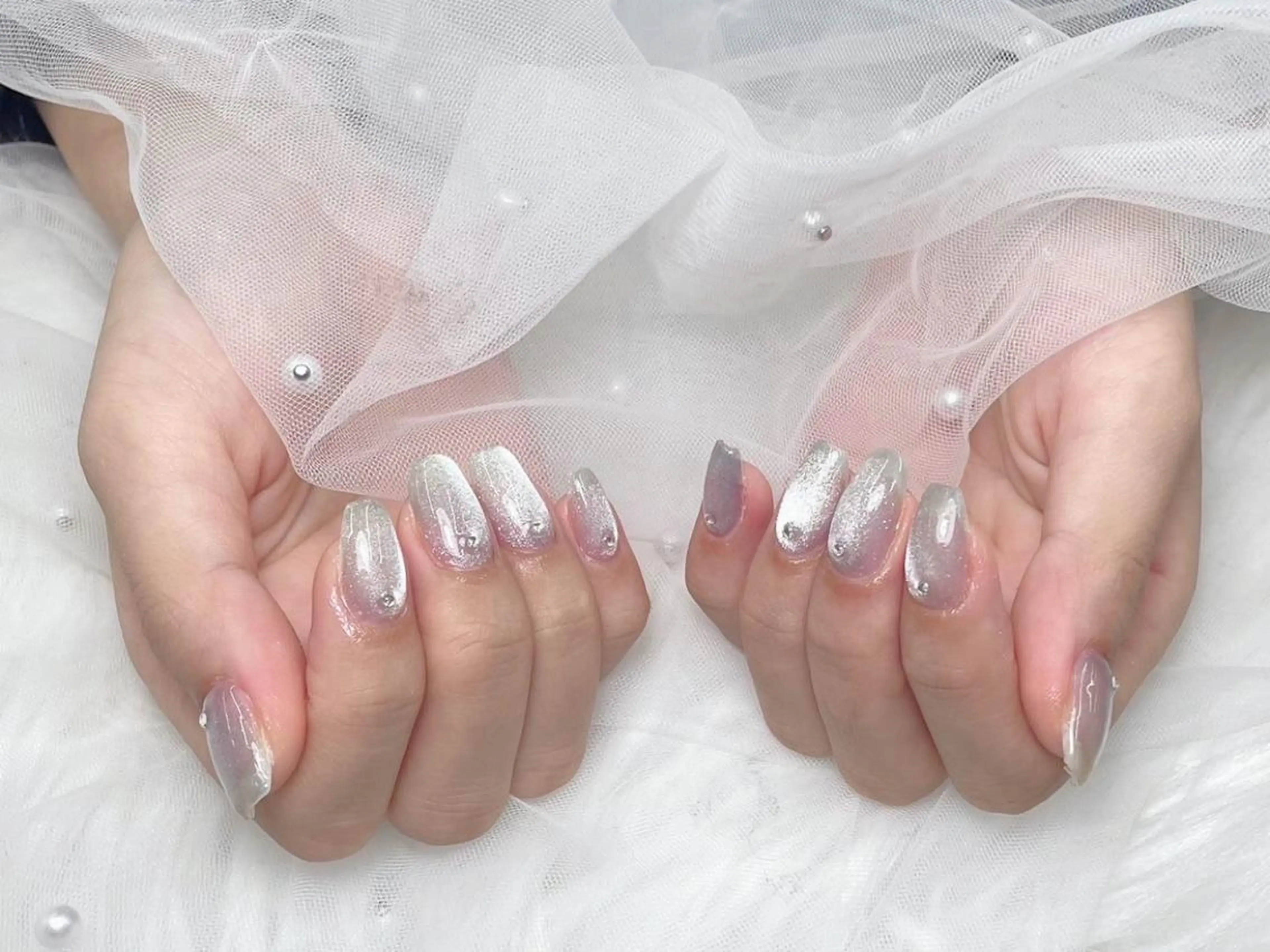 ネイル 新宿AOI フォルム重視のネイルデザイン