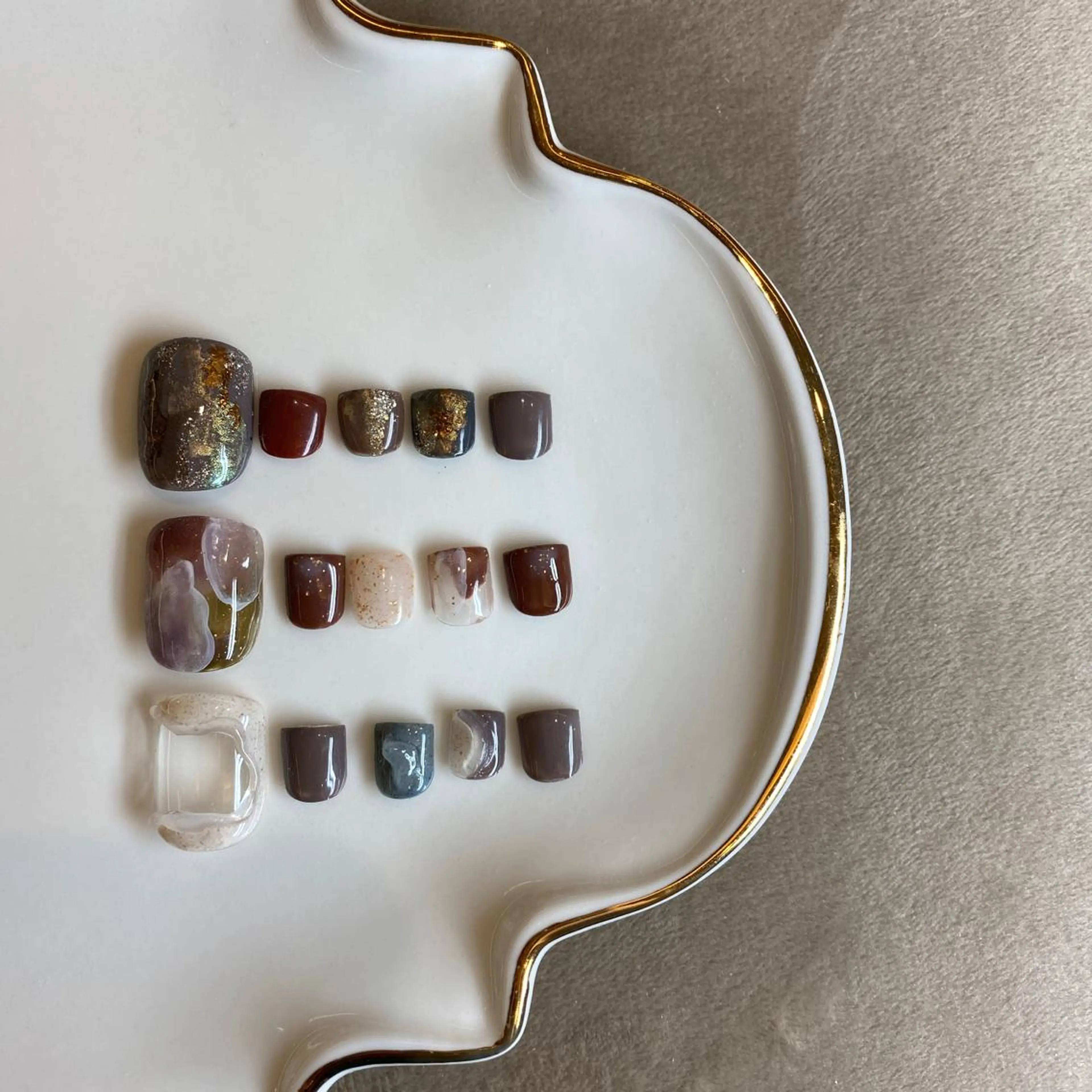 ネイル フリーランス¨̮⃝ ネイリストOKADAのネイルデザイン