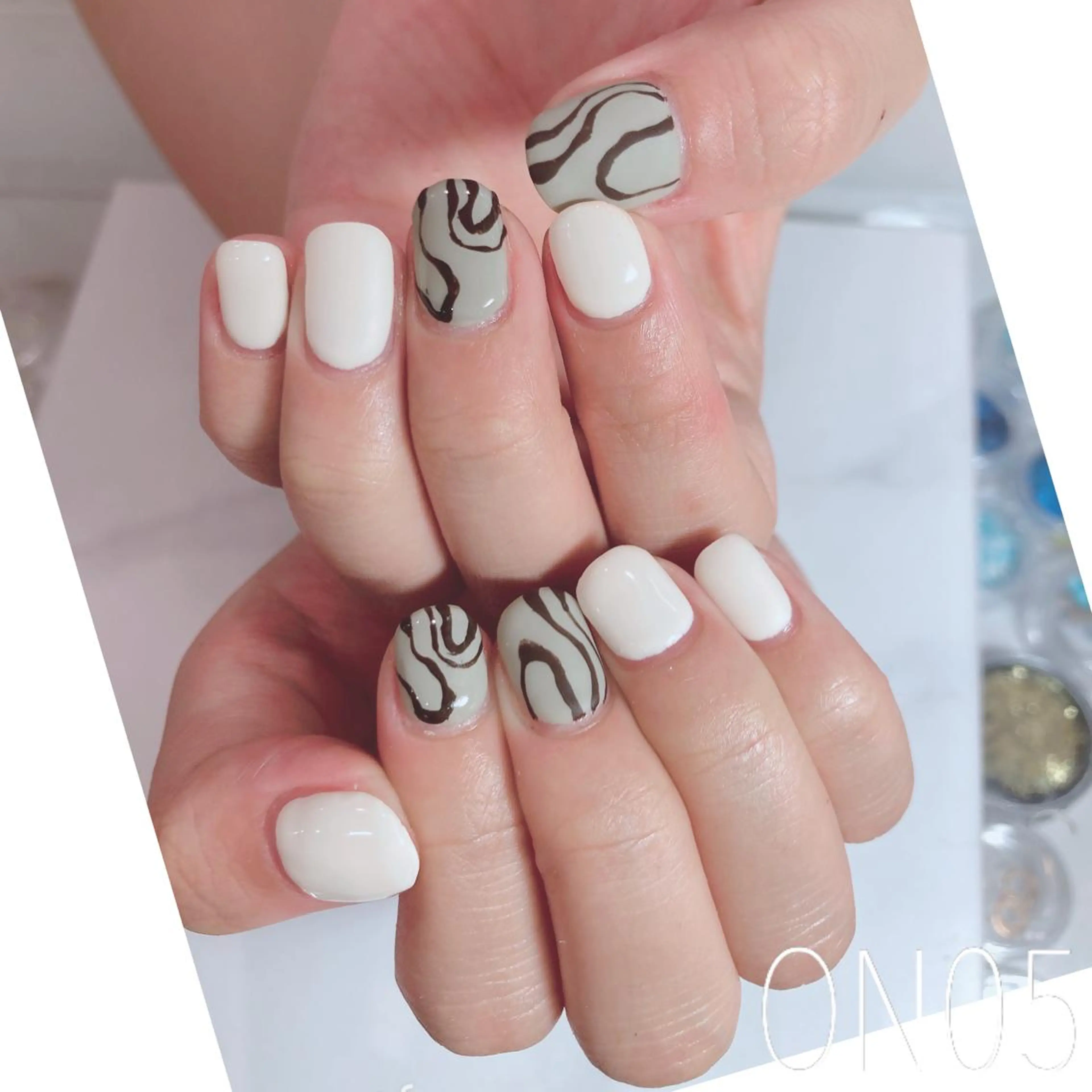 ネイル 園 寛子 （ネイリスト）のネイルデザイン