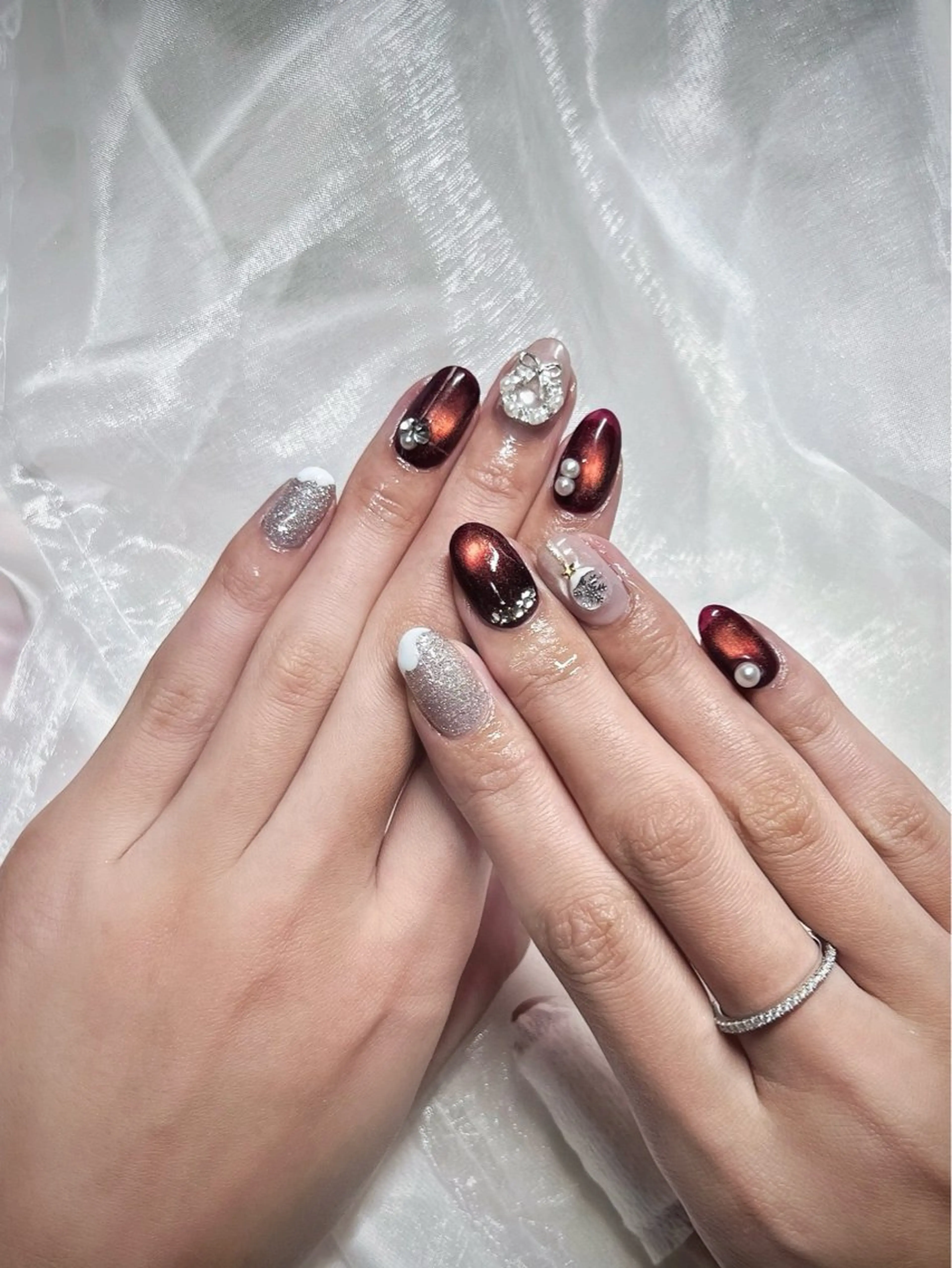 ネイル yume 大人ガーリーネイルのネイルデザイン