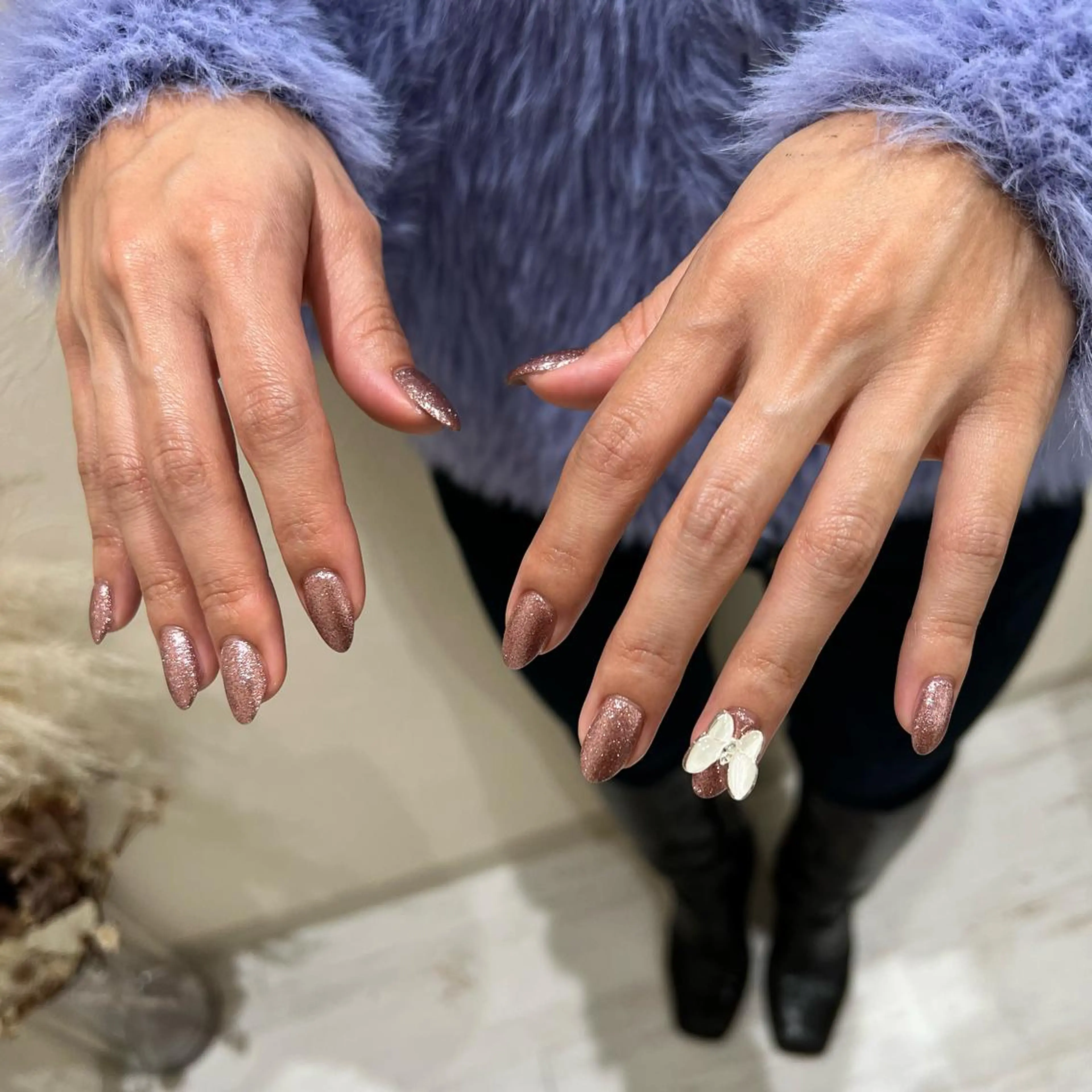 セミロング ネイル Angie 湘南台店のネイルデザイン