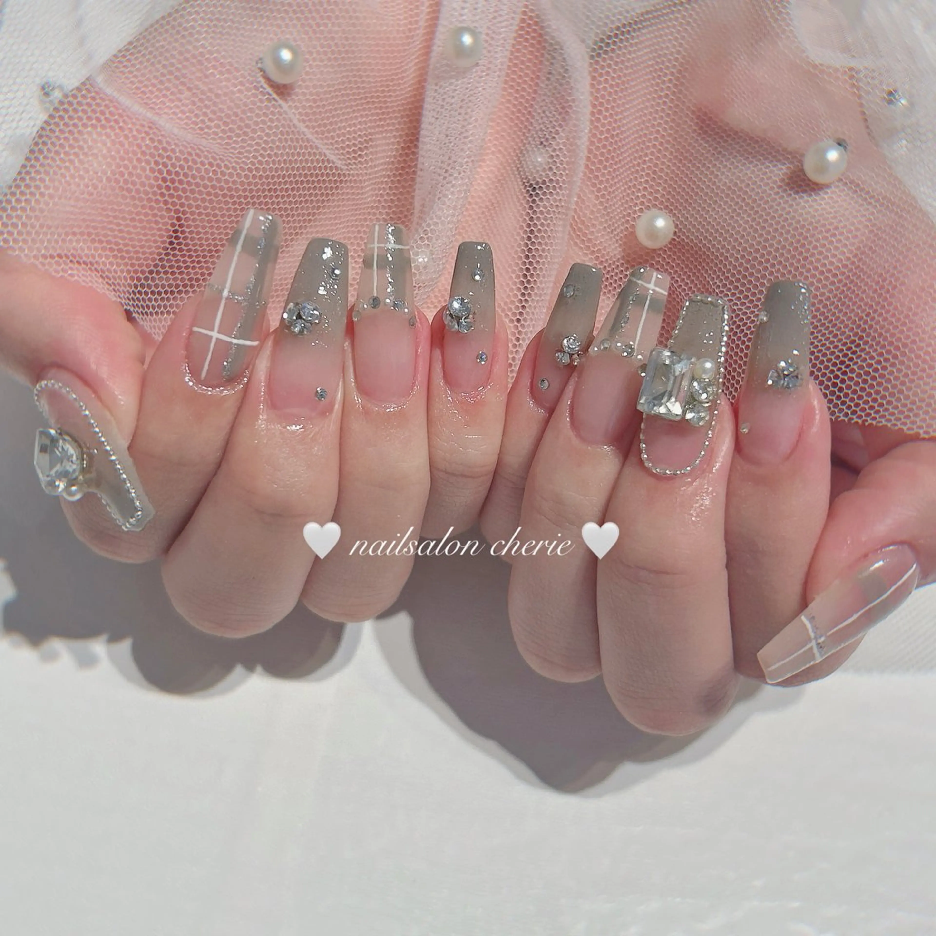 ネイル ハンドネイル nailsalon cherieのネイルデザイン