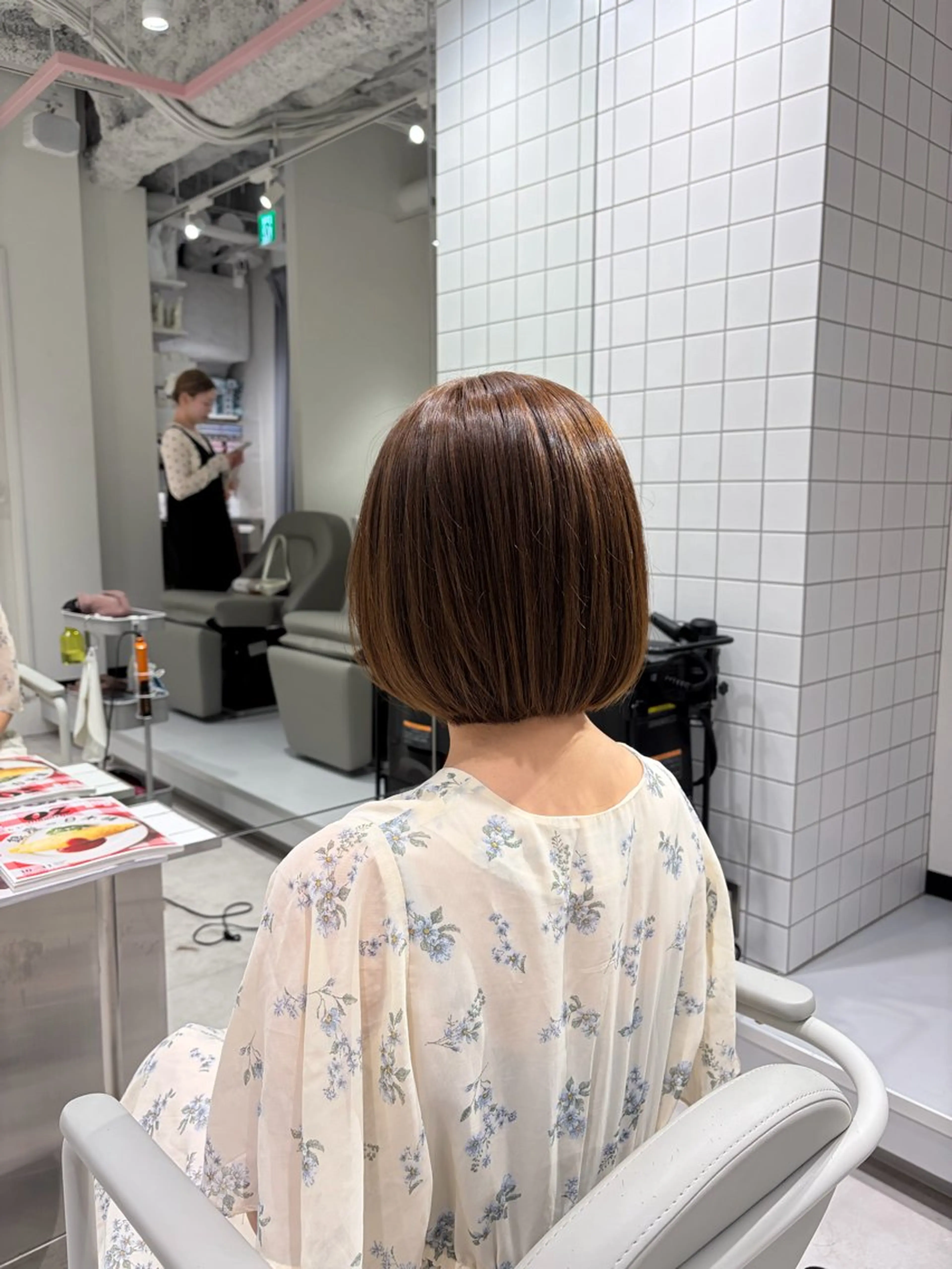 ショート ボブ 外ハネヘア レイヤー♡ 石川優奈のヘアスタイル