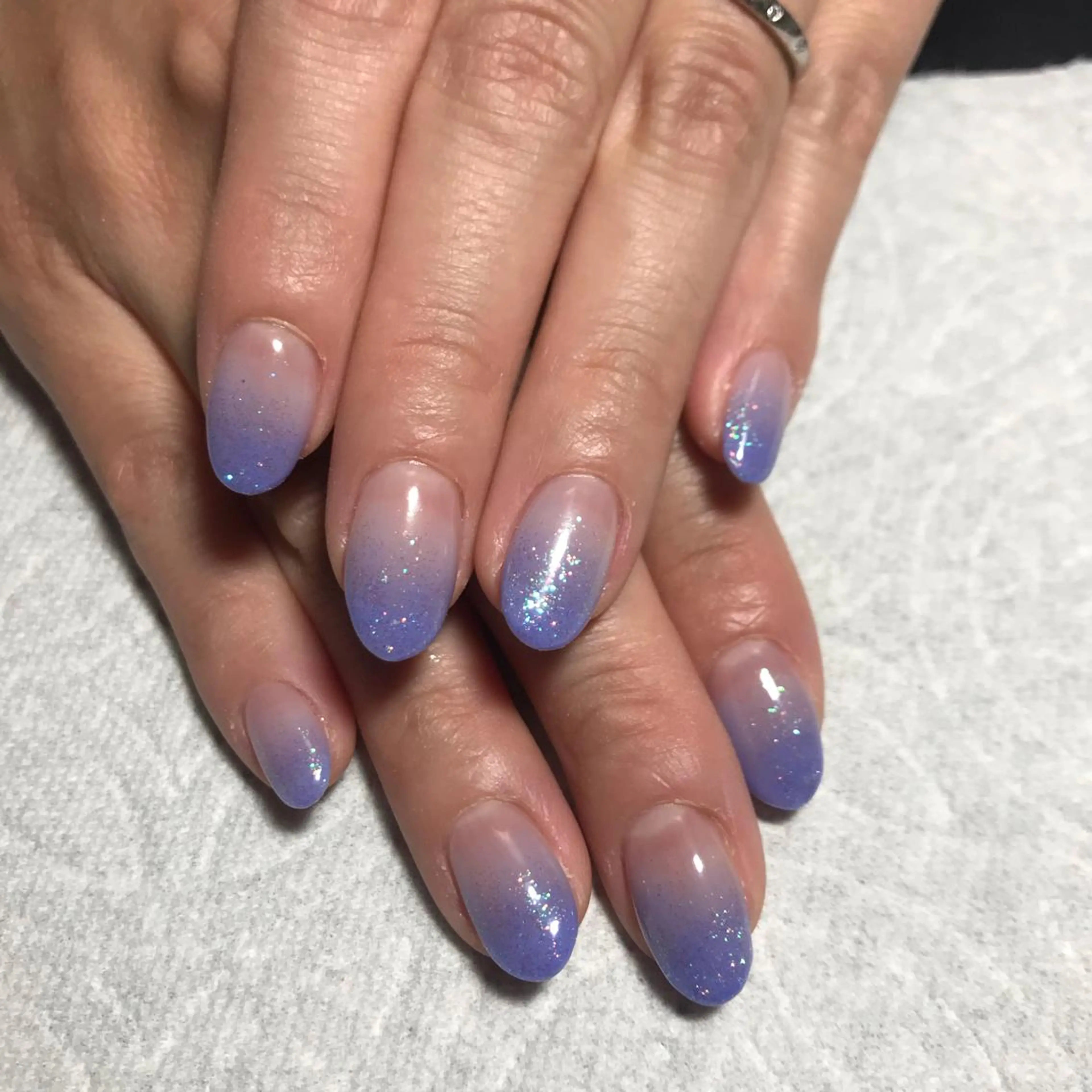 ネイル ECLAT エクラ所属・寺山 千鶴のネイルデザイン