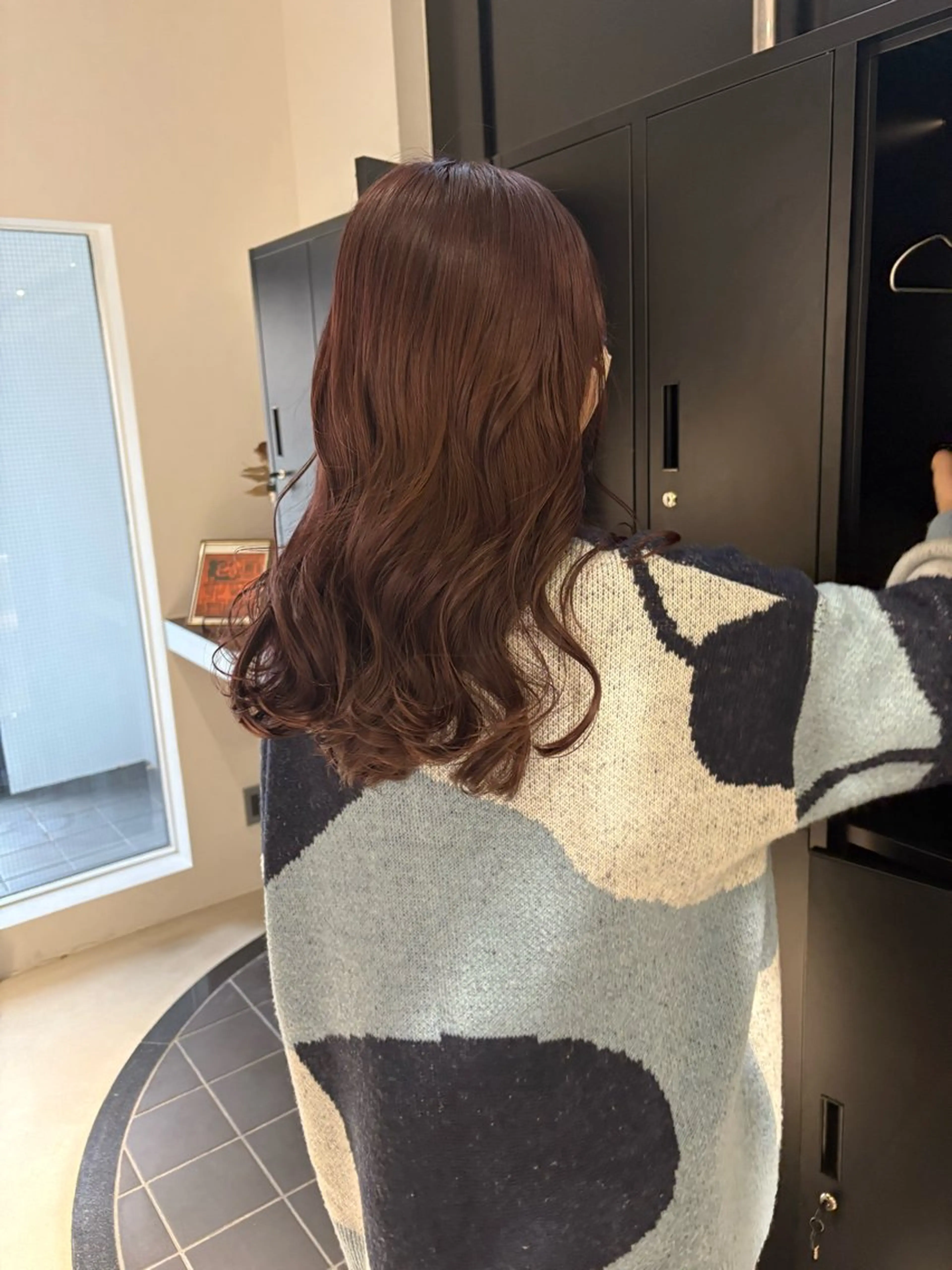 ロング Yui⭐️ 透け感カラーのヘアスタイル
