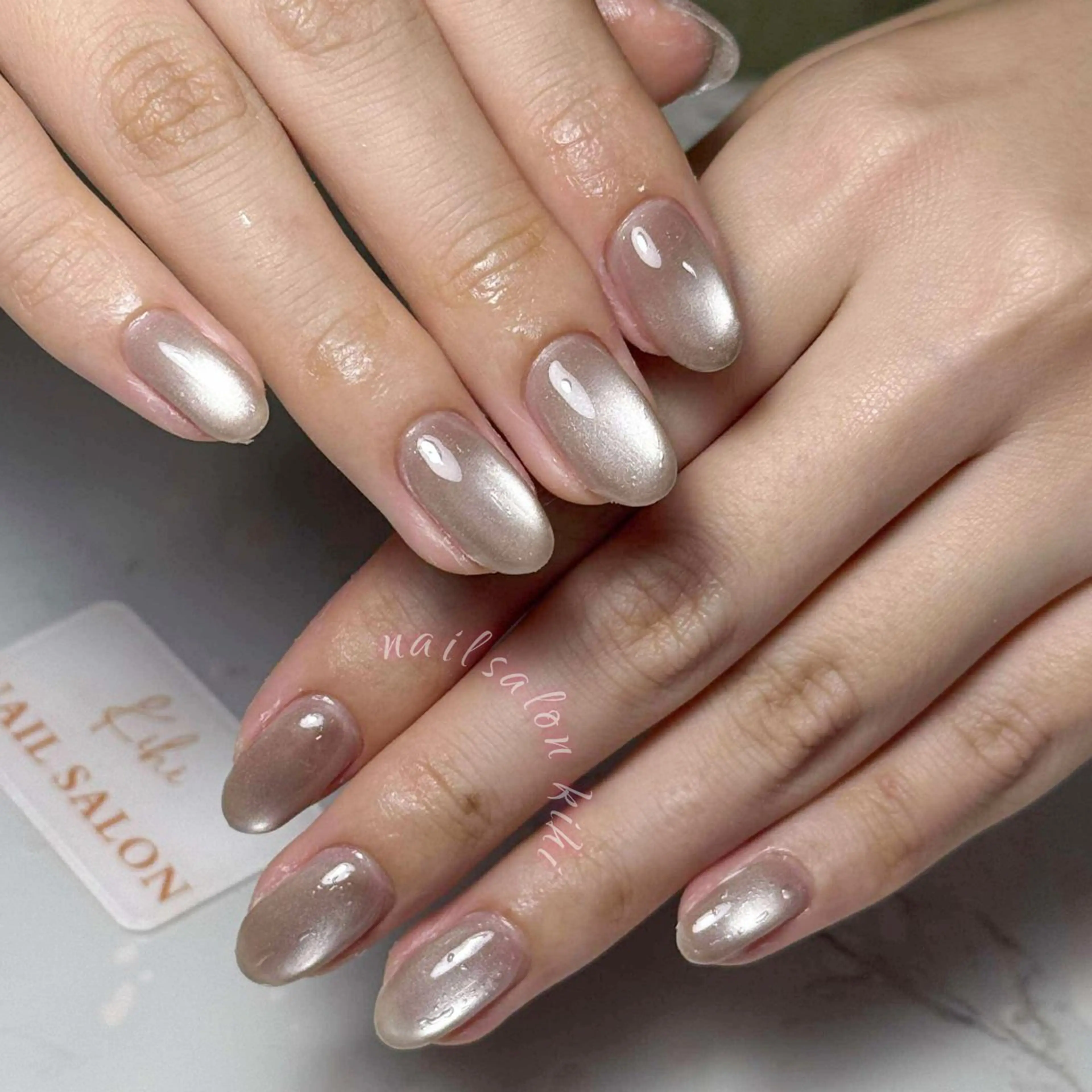 🉐🉐ソフトジェルオフ無料❤hand💕マグネットトレンドネイル「磁石で10種類デザイン」の写真